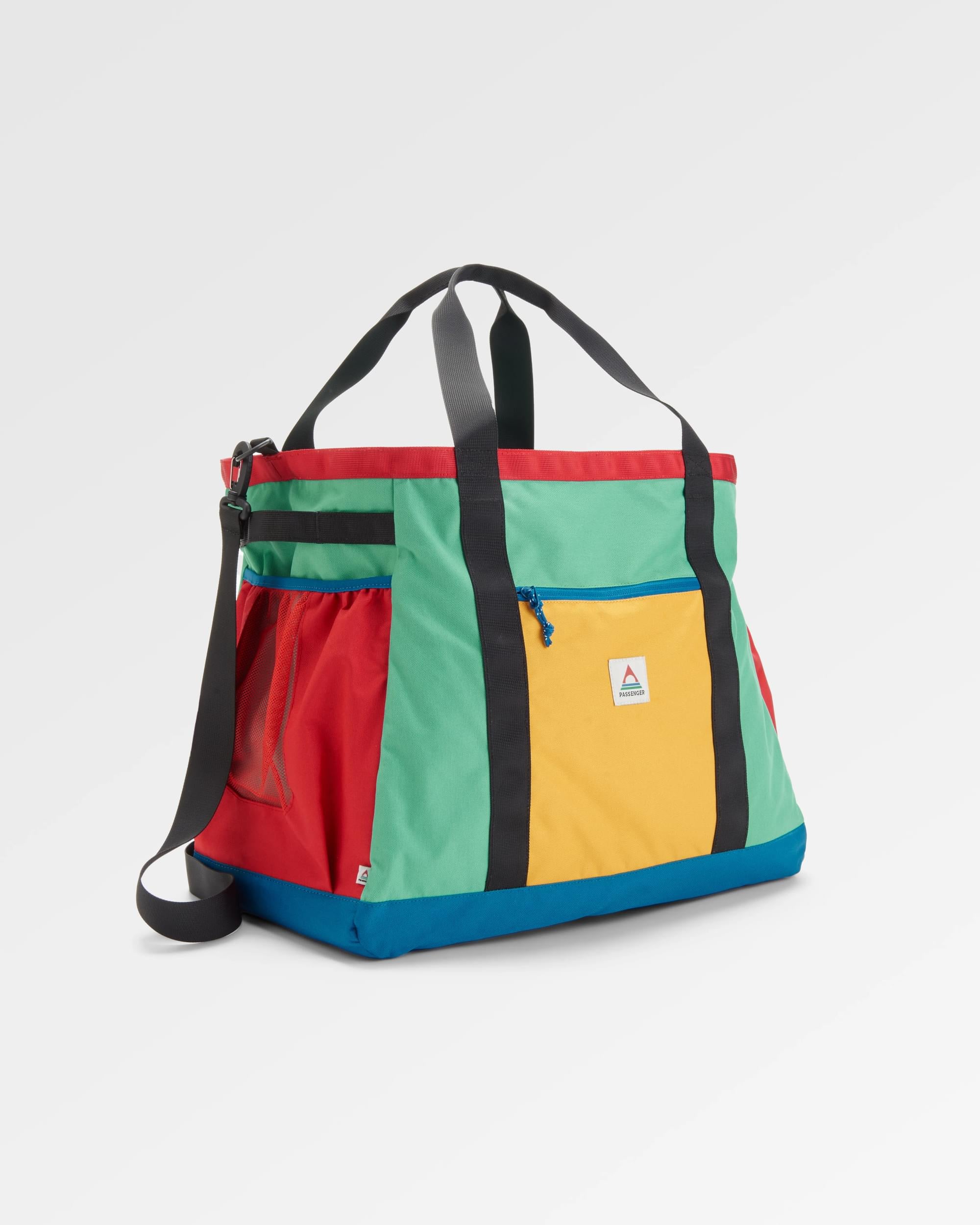 Sojourn Gear Tote 48L - Multi Primary - Flatlay