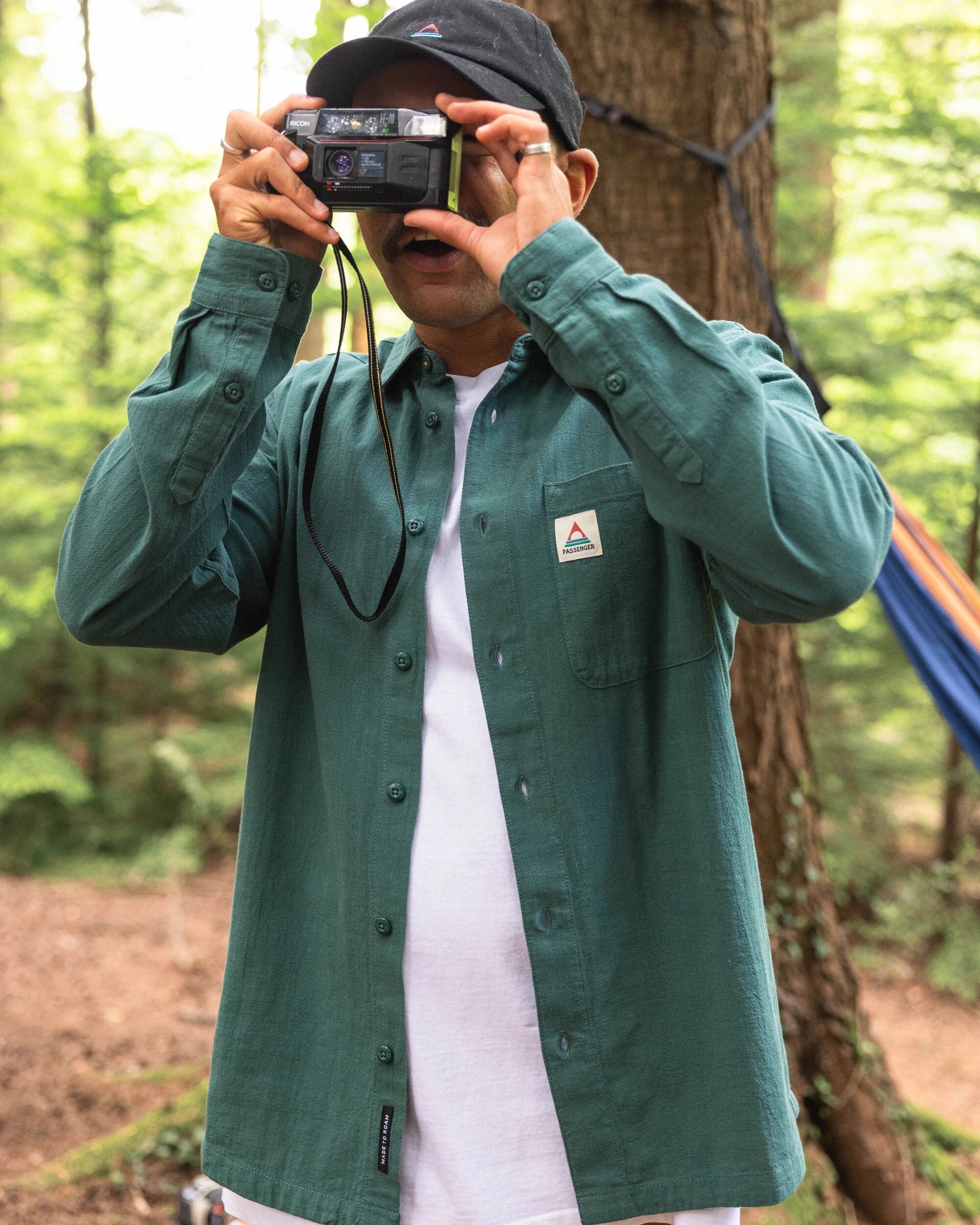 Arica Textured Organic Cotton Shirt - Deep Ocean - Lifestyle