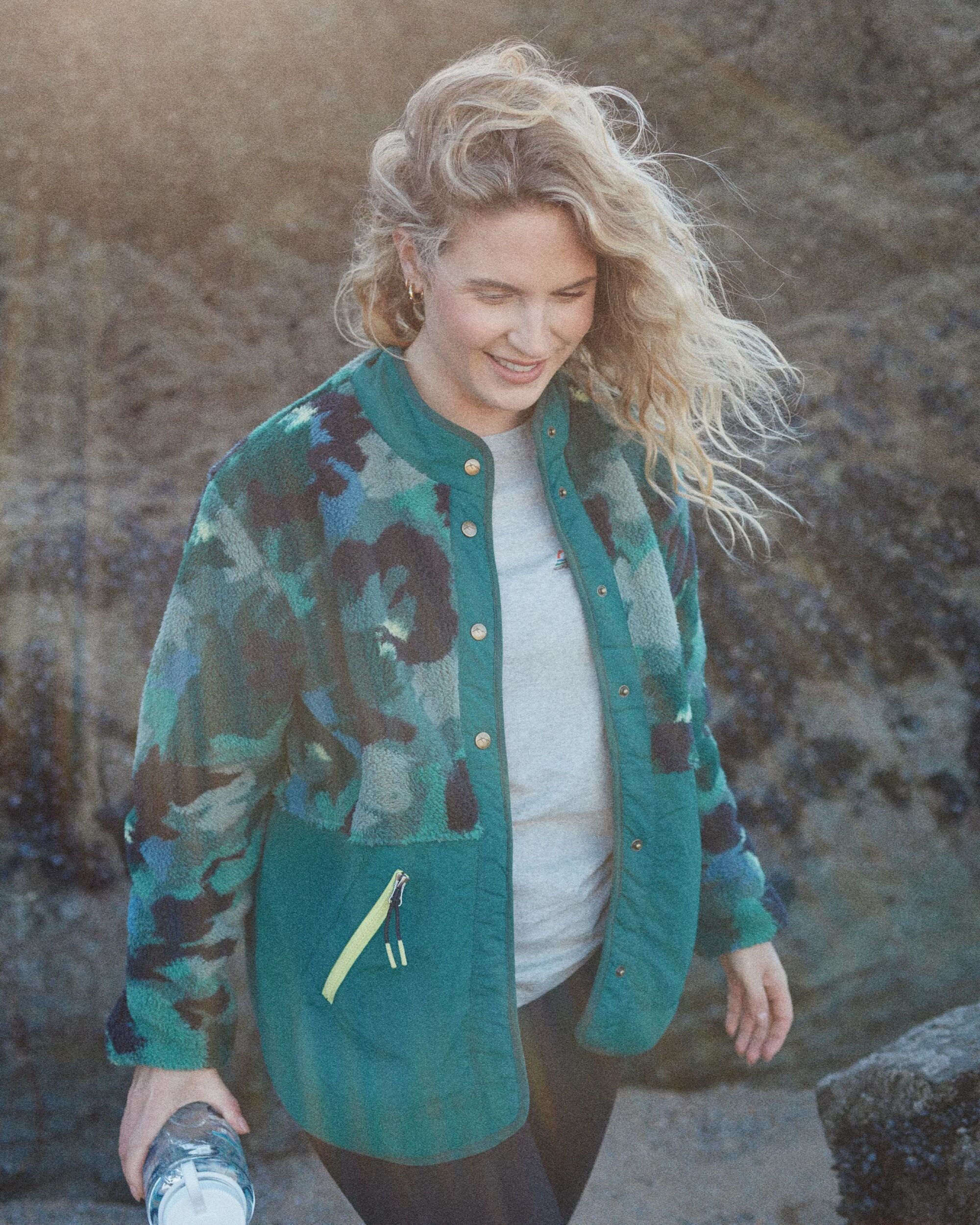 Navegado Recycled Soft-Touch Sherpa Fleece - Alpine Camo Rain Forest - Lifestyle