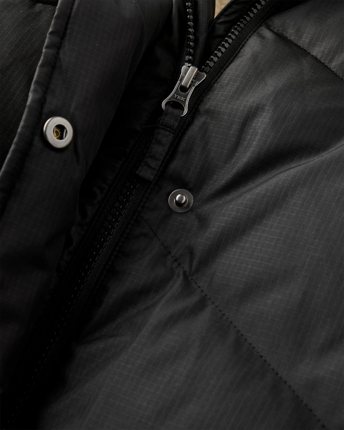 Tasman 3.0 Long Insulated Jacket - Black - Flatlay