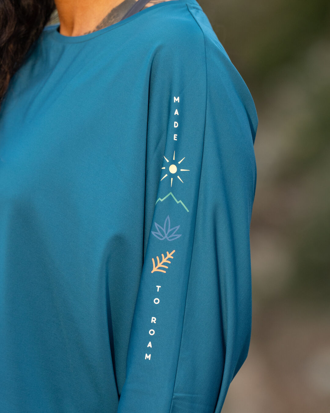 Hatha Recycled Active Top - Corsair Blue - Lifestyle