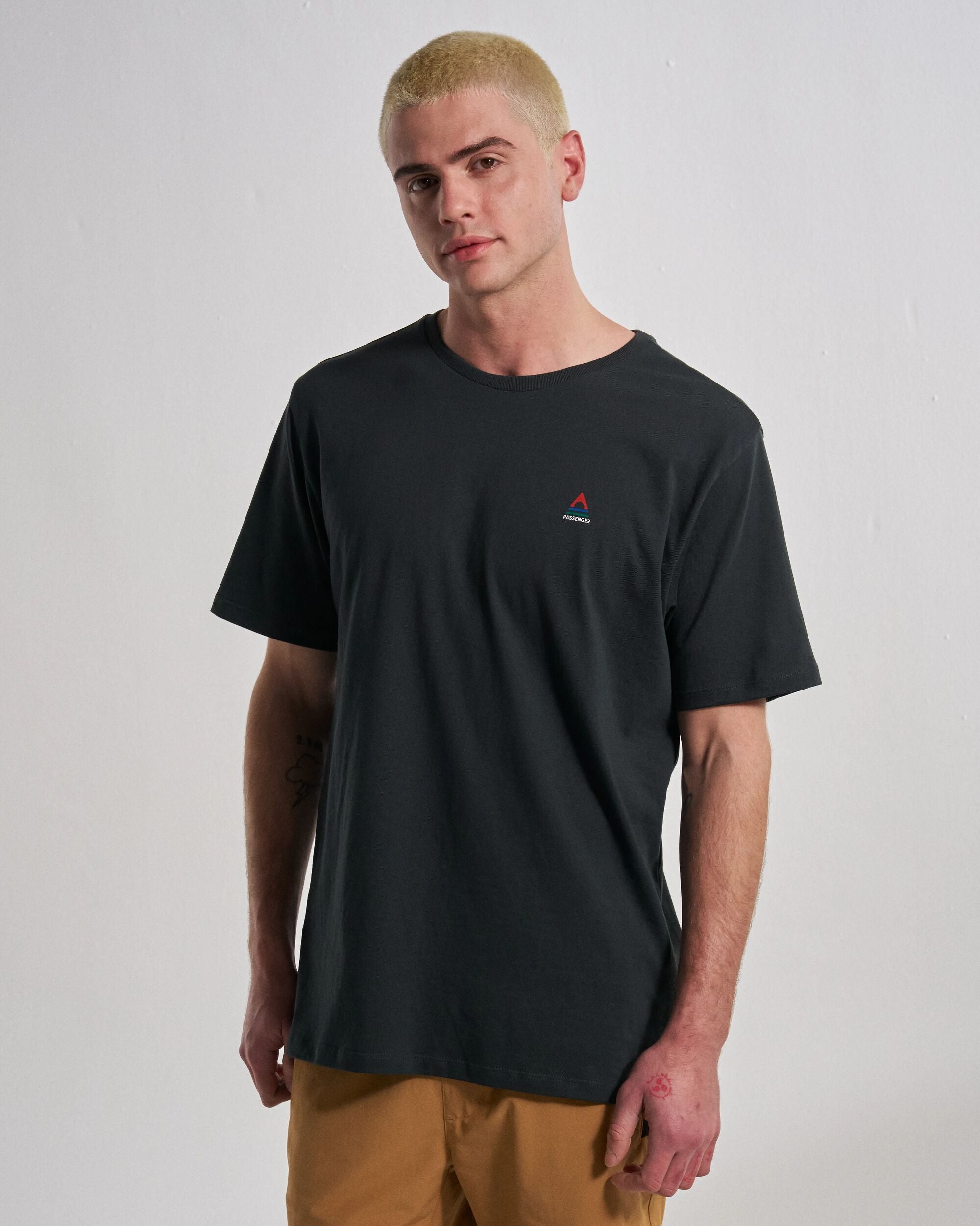 Classic Logo T-Shirt Black – Passenger