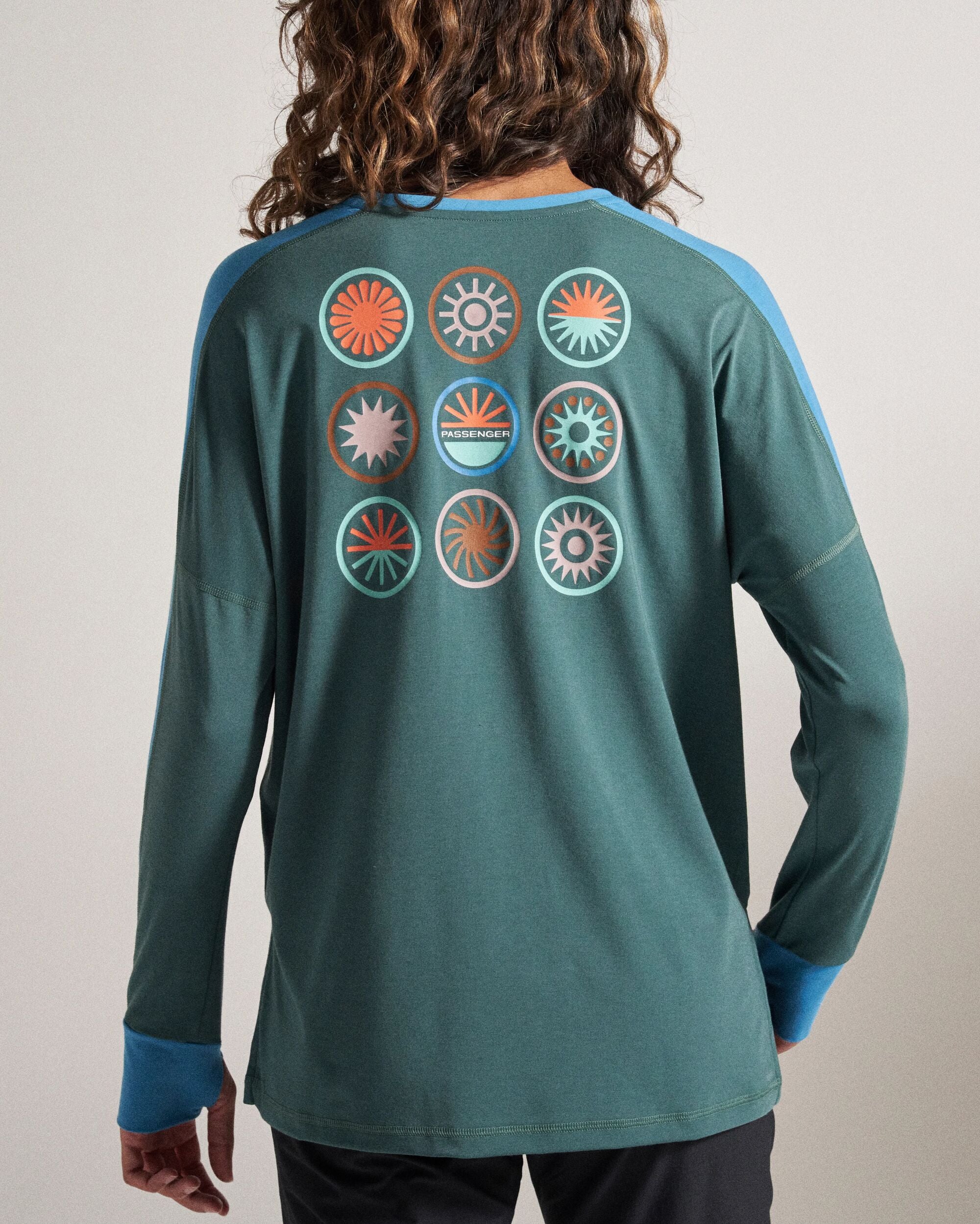 Chase The Light Drirelease® Active LS T-Shirt - Deep Ocean - Studio Model