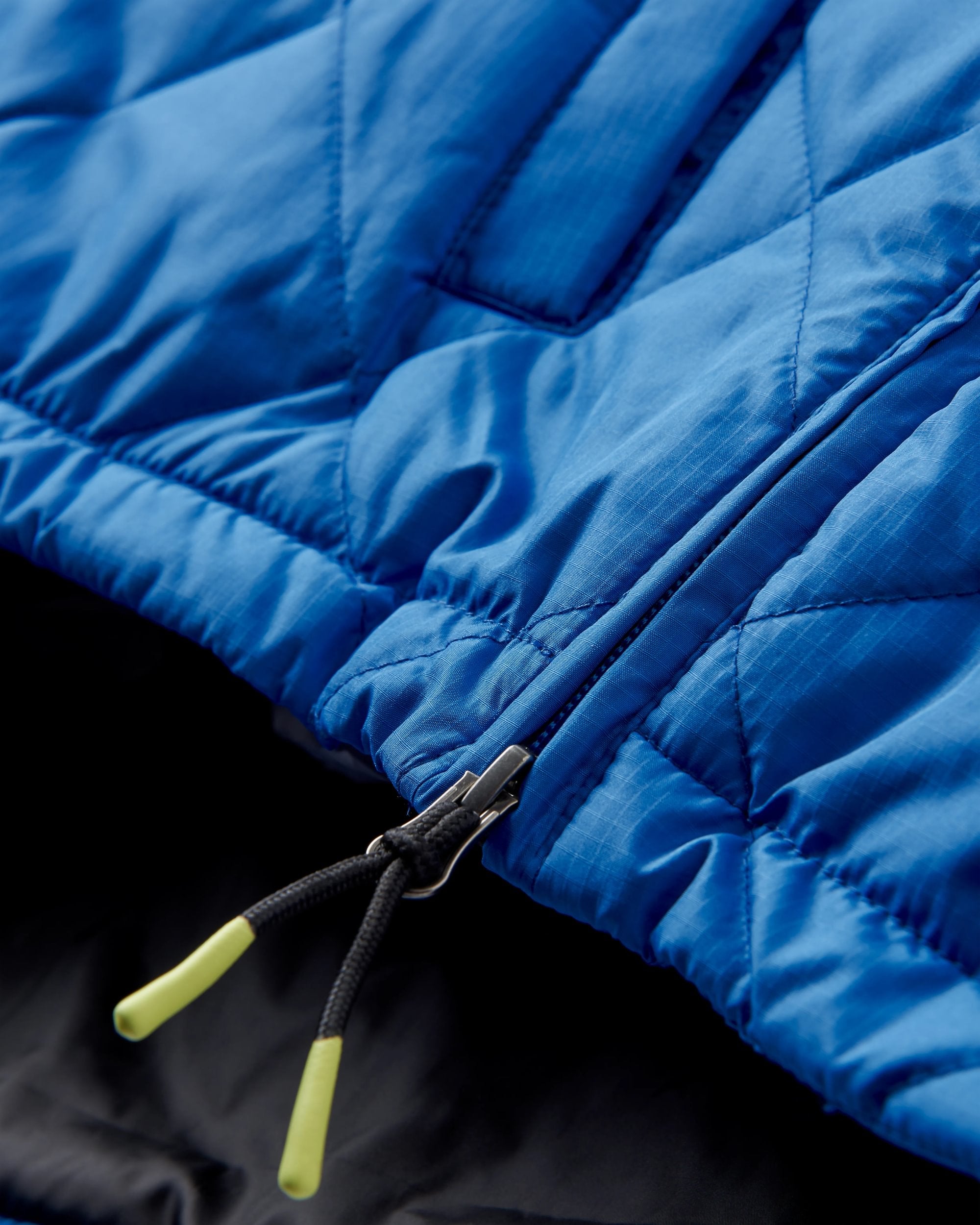 Oceanic Recycled Insulated Anorak - Azure Blue/Charcoal - Flatlay