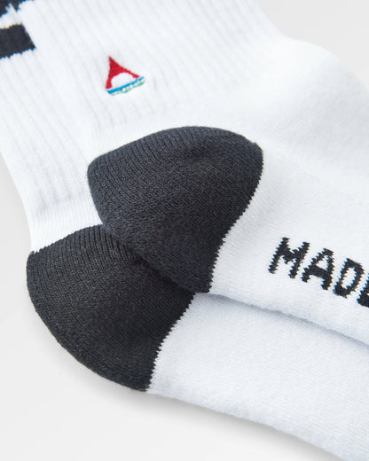 Classic Passenger Crew Socks - White - Flatlay