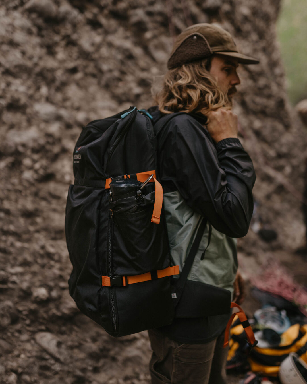Male_Adventurer 55L Recycled Backpack - Black