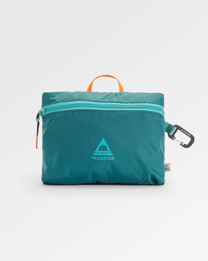Travelscape Light 24L Backpack - Mediterranean/ Ocean Teal - Flatlay