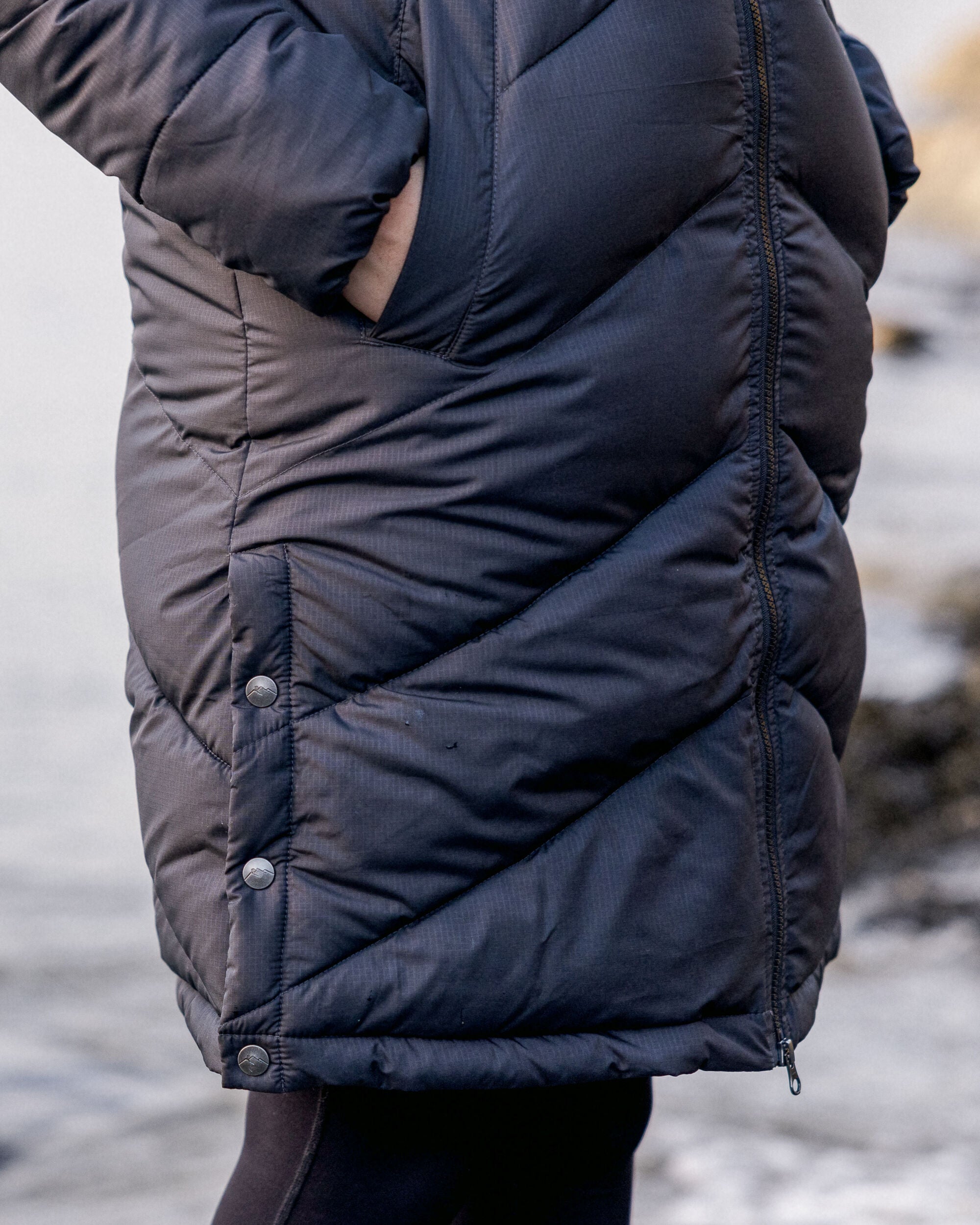 Kinsey 2.0 Recycled Jacket - Phantom Black - Lifestyle