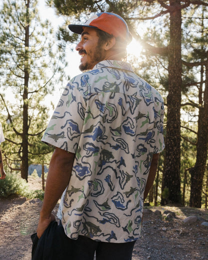 Traveller Short Sleeve Stretch Shirt - Abstract Strata Green - Lifestyle