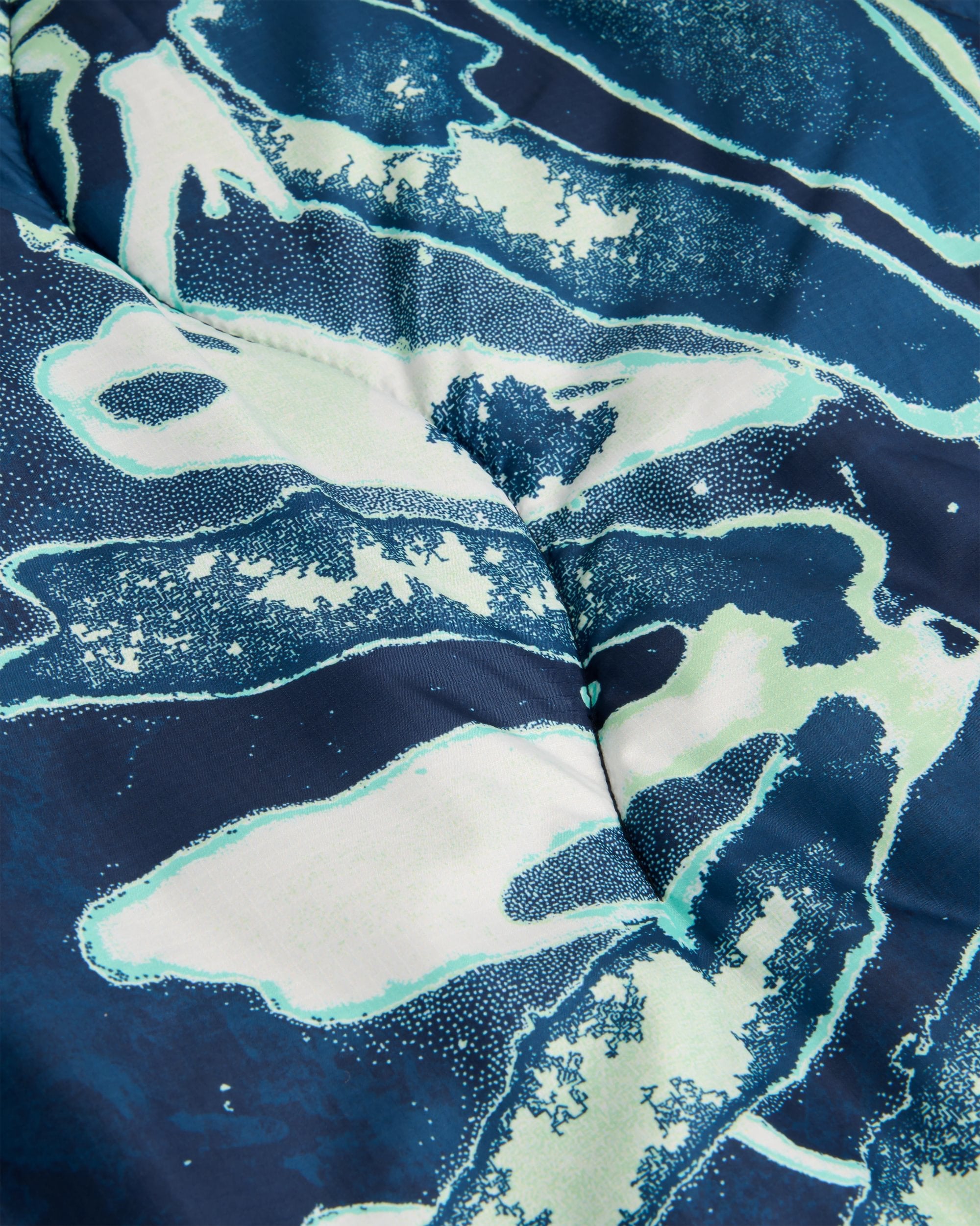 Cabin Recycled Sherpa Blanket - Frost Rich Navy - Flatlay