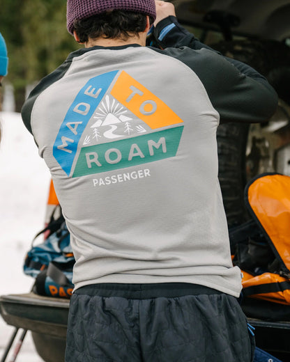 Alpine Recycled Base Layer LS T-Shirt - Black/Grey - Lifestyle