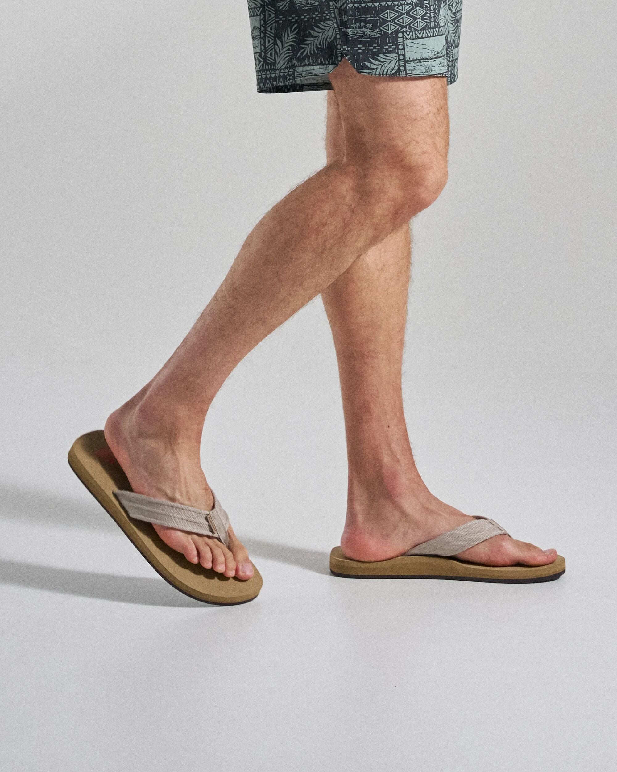 Santos Flip Flop - Taupe - Studio Model