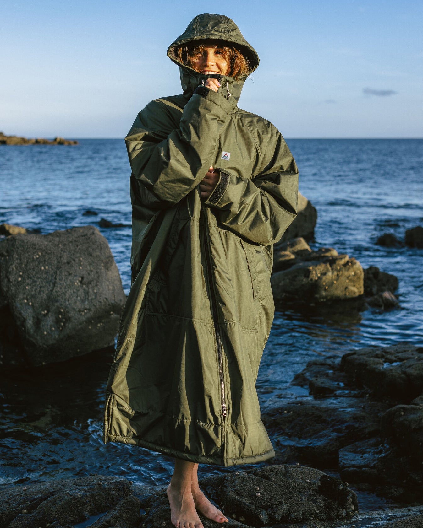 Waves Recycled Sherpa Lined Changing Robe Khaki – Passenger