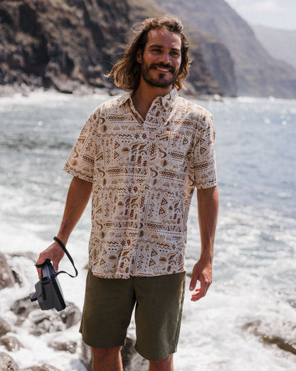 Chill Textured Short Sleeve Shirt - Elemental Geo Birch - Lifestyle