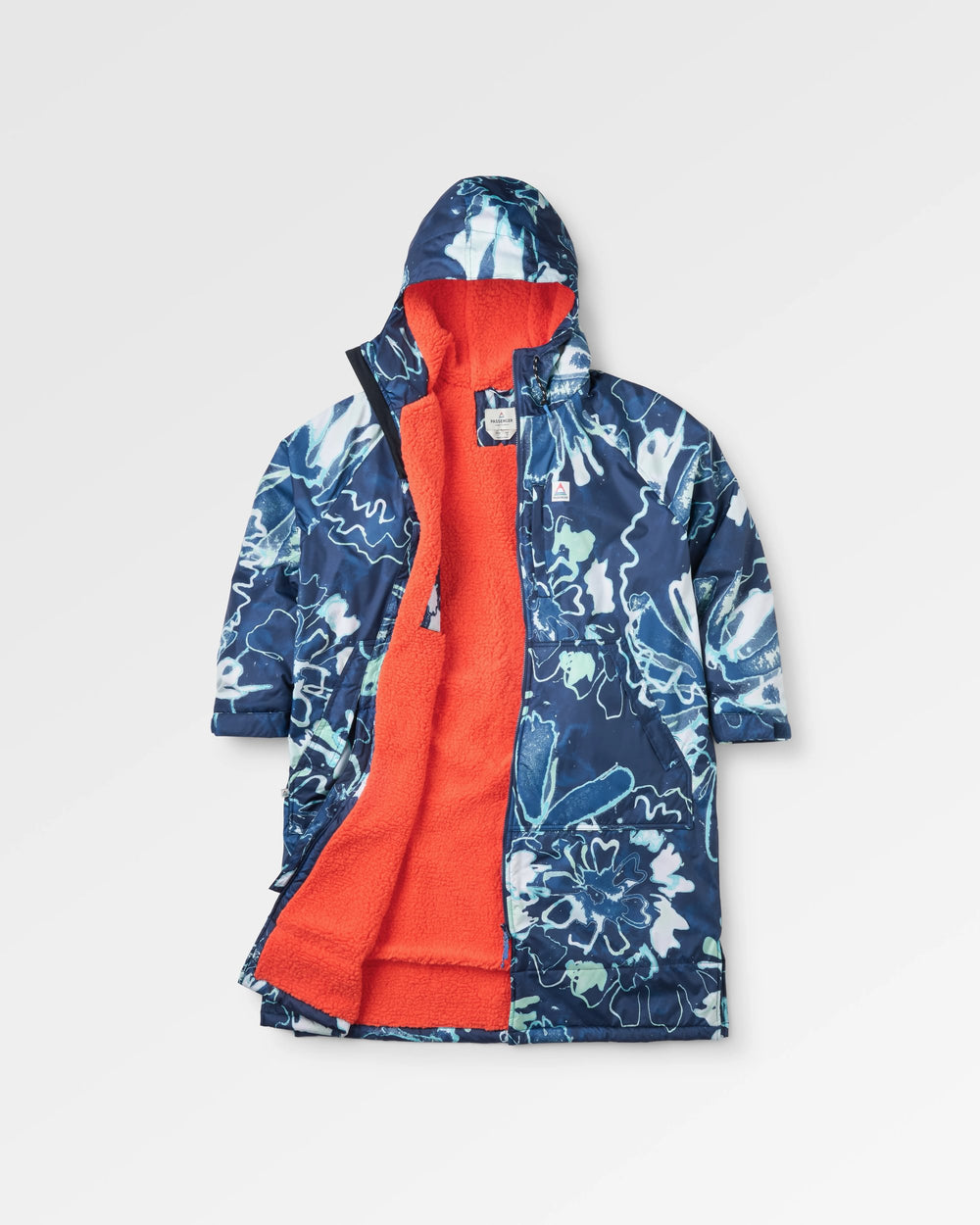 Patterned Changing Robe Waves Sherpa Lined Changing Robe Frost Rich Navy – Passenger