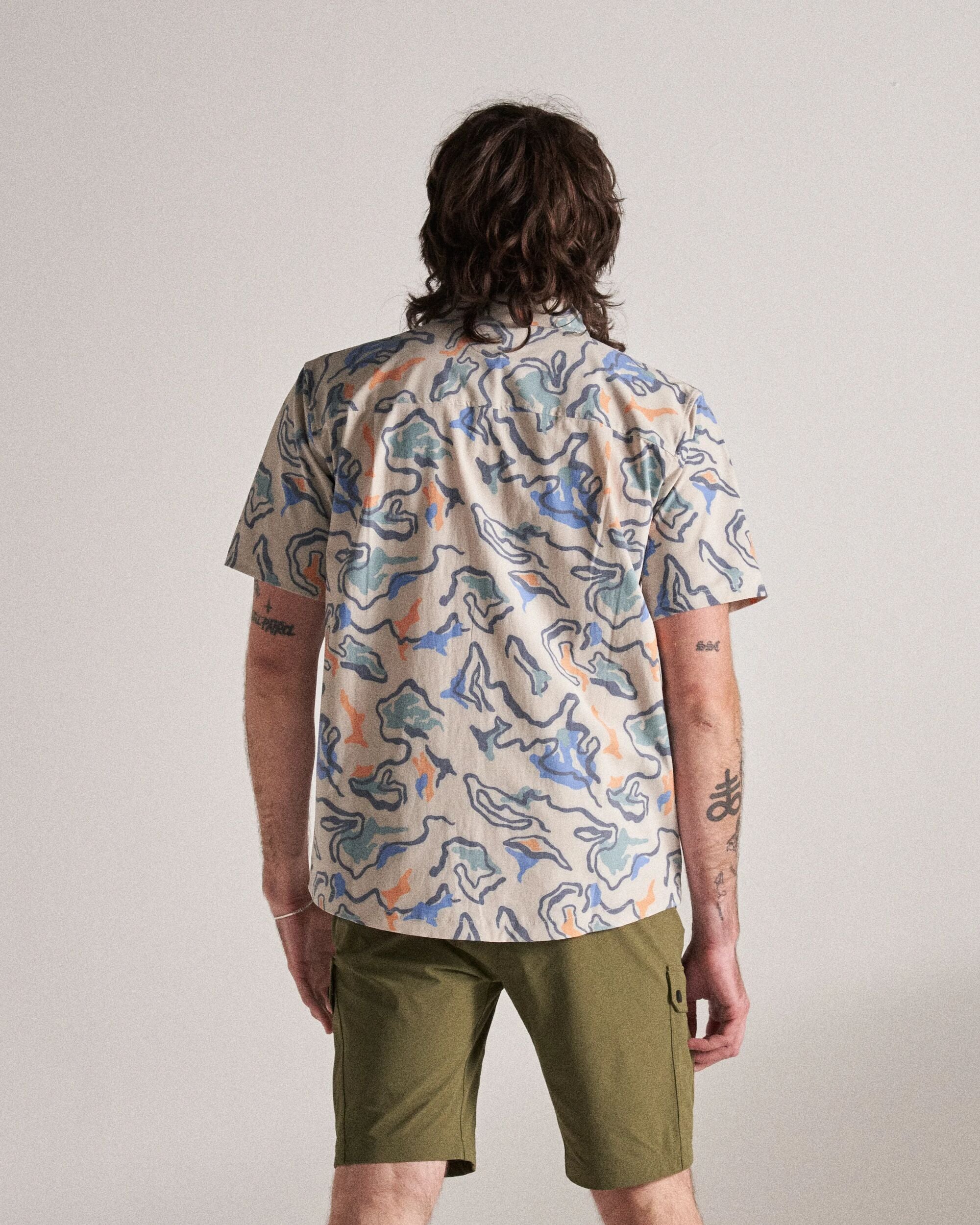 Traveller Short Sleeve Stretch Shirt - Abstract Strata Multi - Studio Model