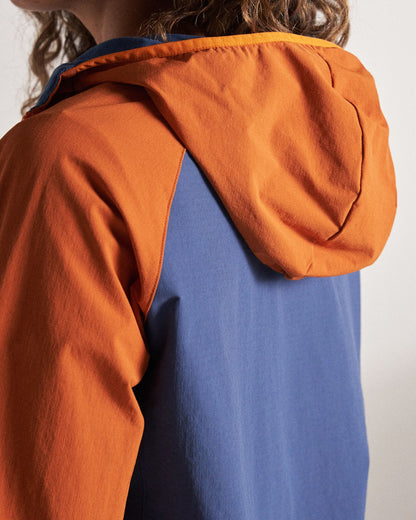 Ocean Light Recycled Softshell Anorak - Dark Denim/Sunset Orange - Studio Model