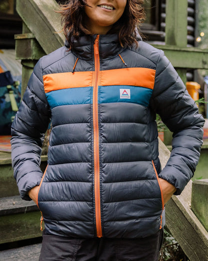 Pow 2.0 Insulated Jacket - Charcoal - Lifestyle