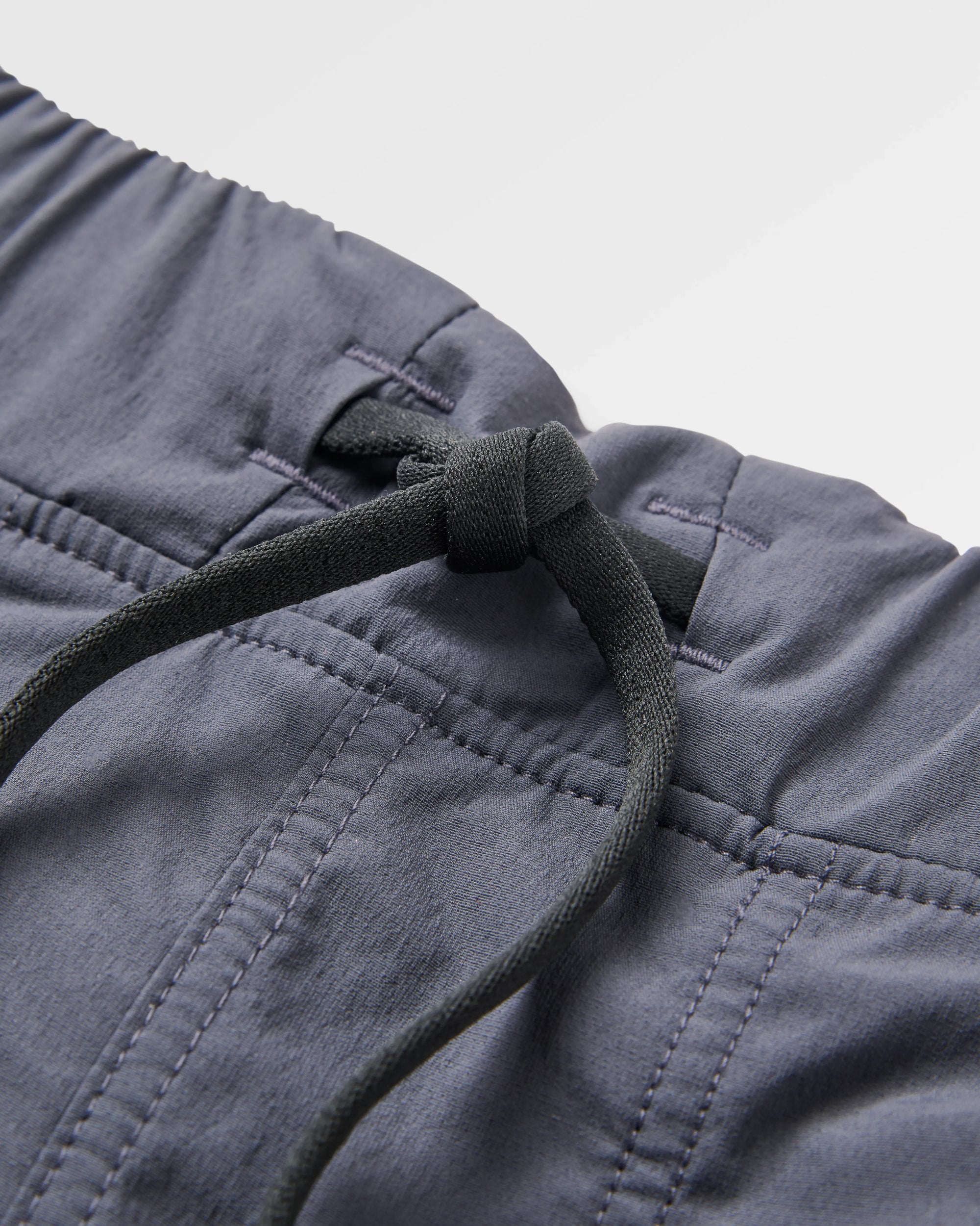 Mens Solscape Active Short - Charcoal - Flatlay