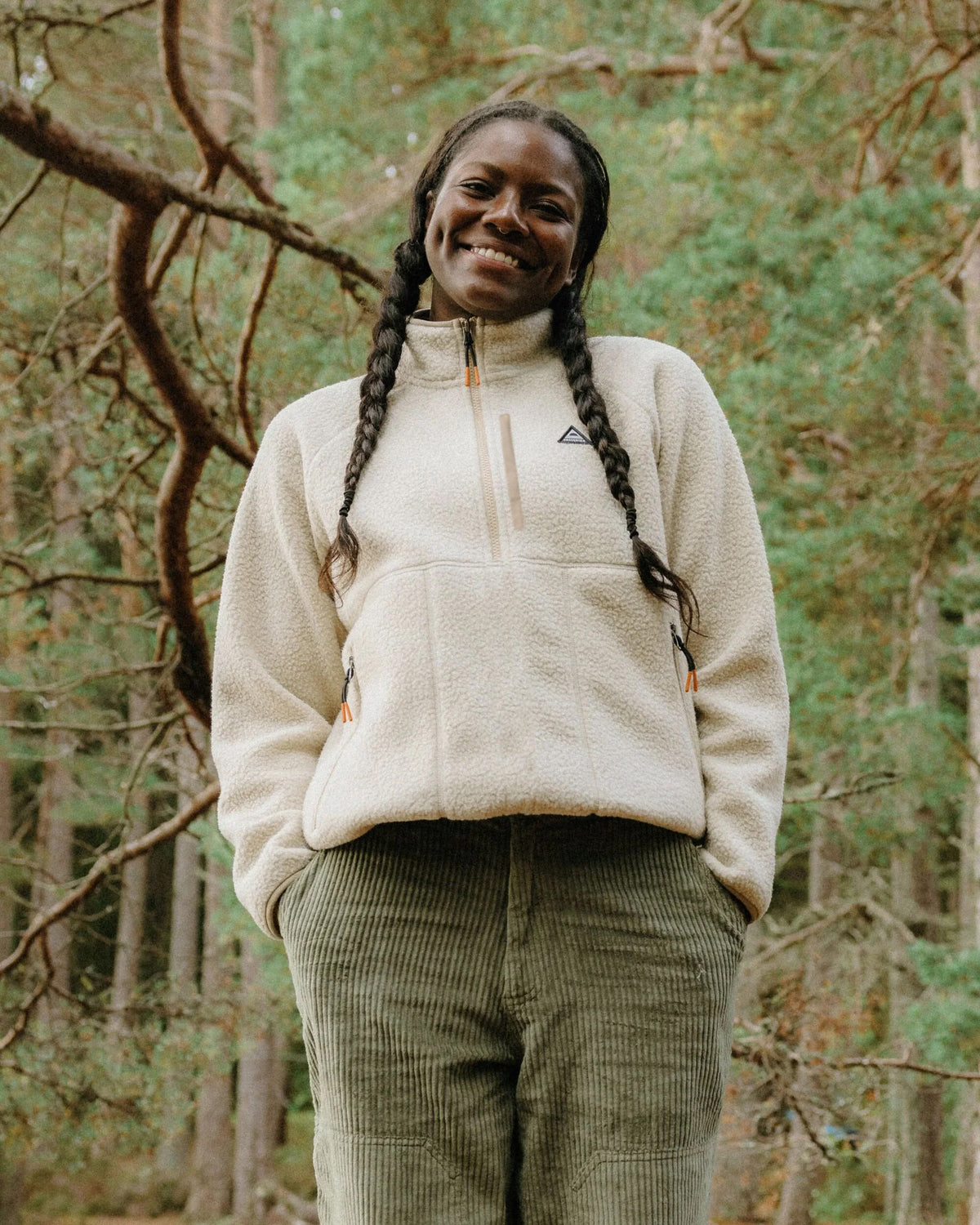 Home Sherpa Fleece - Oatmeal - Lifestyle
