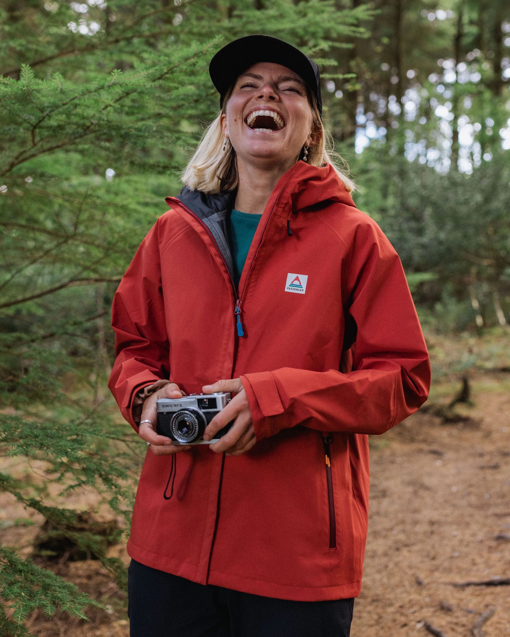 Five Element Recycled Waterproof Jacket Red Ochre – Passenger