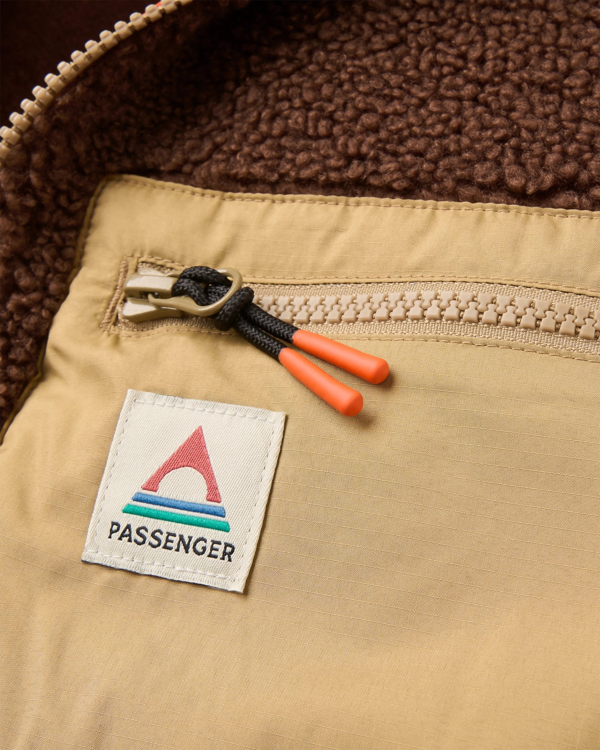 Ravi Sherpa Fleece - Chestnut - Flatlay