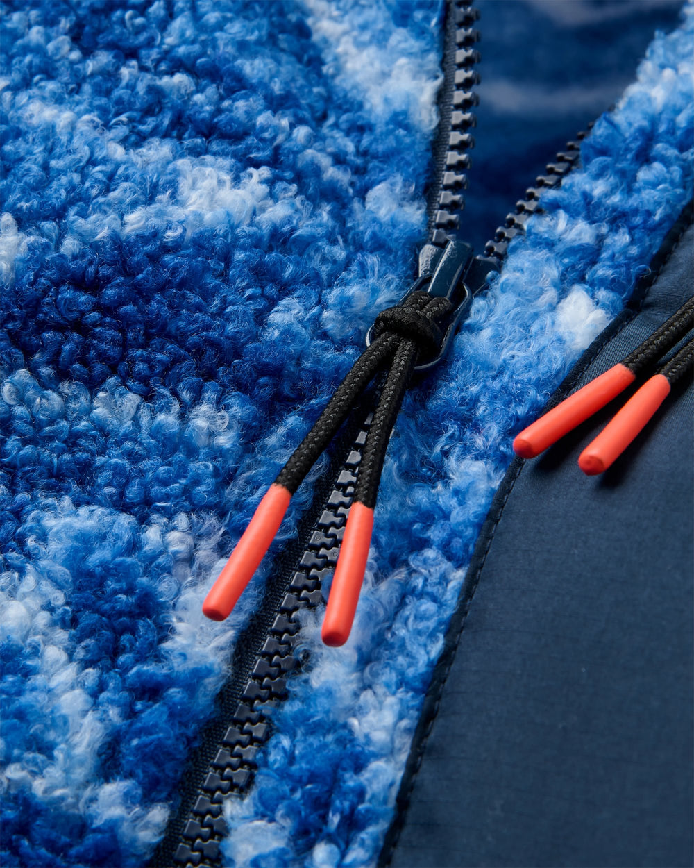 Ravi Sherpa Fleece Tracks Electric Blue – Passenger