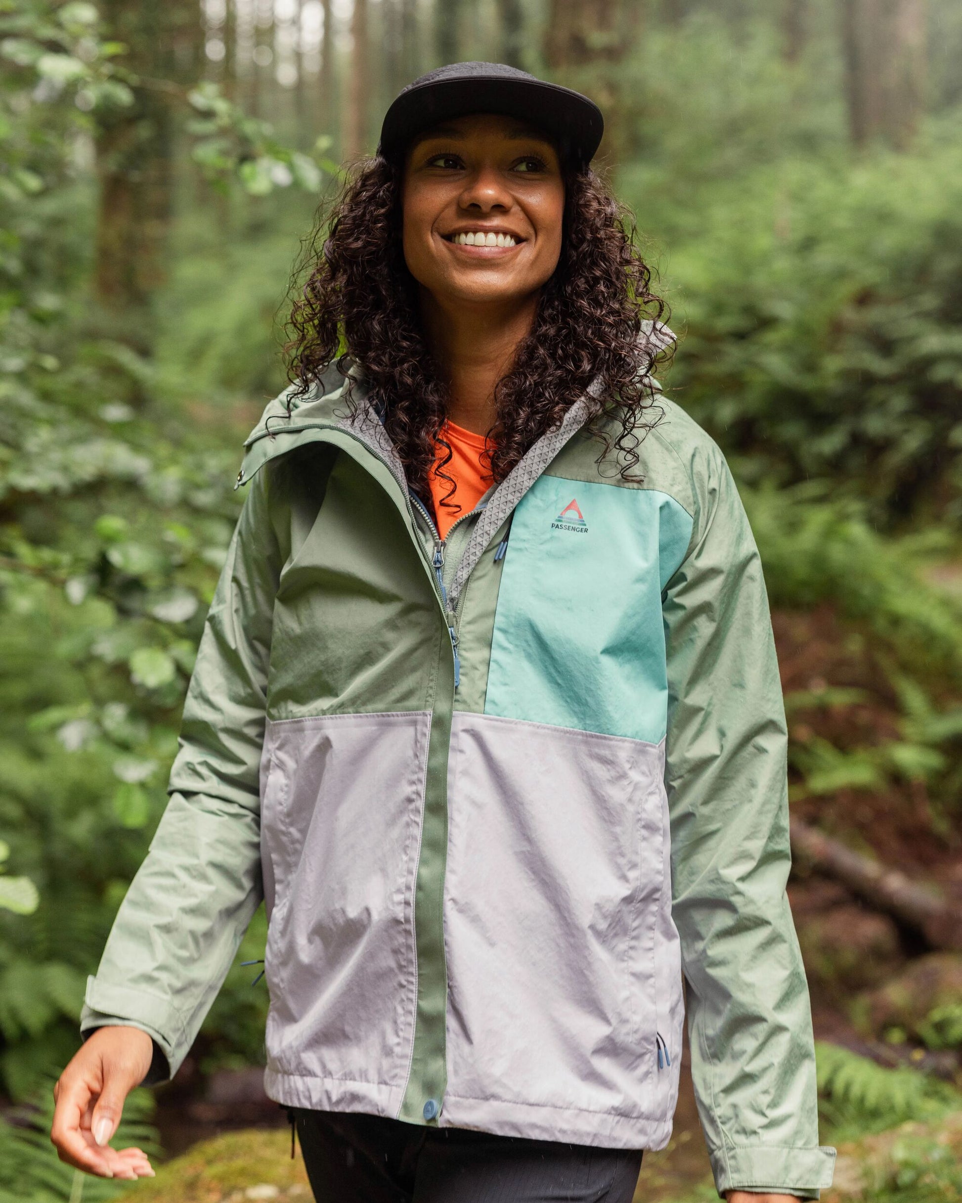 Rain Jacket Women's Lightweight Windbreaker Jacket Women's
