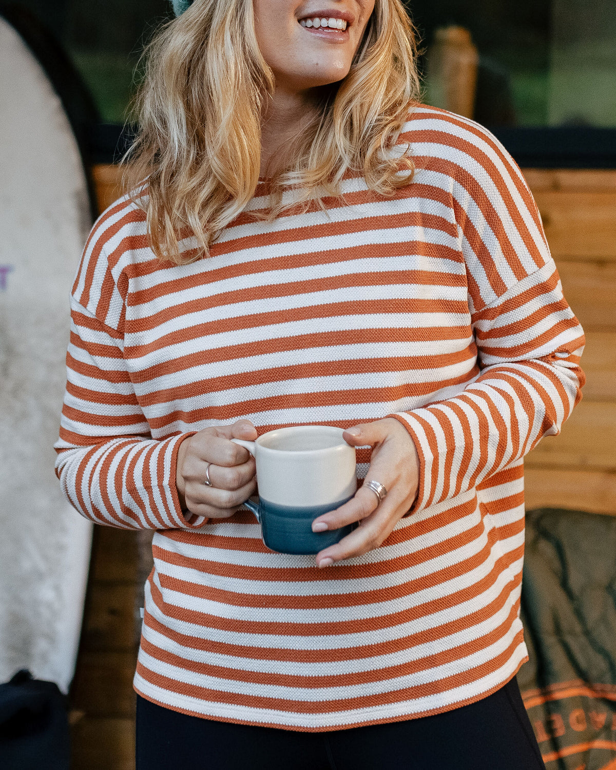 Panorama Striped LS T-Shirt - Glazed Ginger - Lifestyle