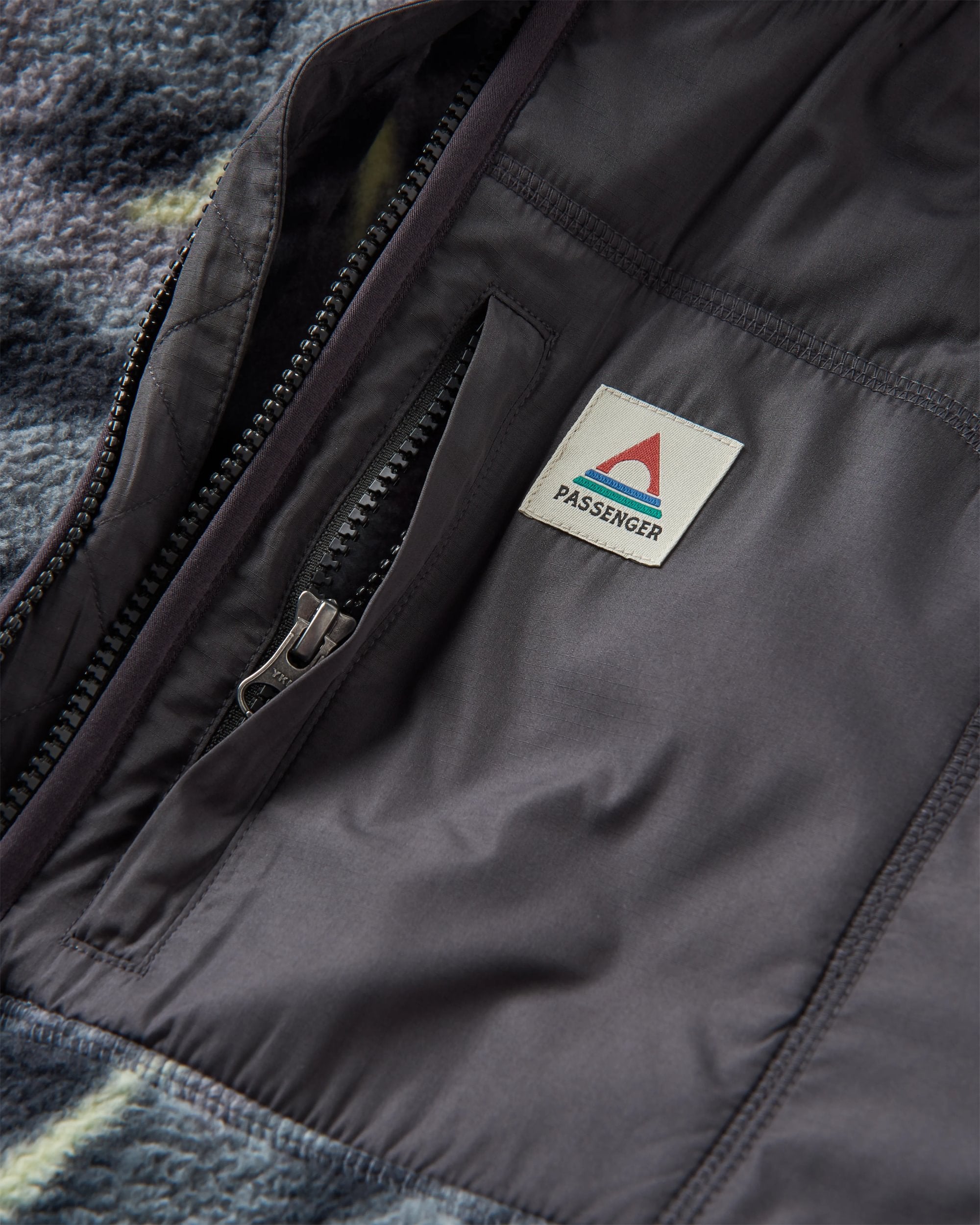 Offgrid 1/2 Zip Recycled Sherpa Fleece - Abstract Mountain Charcoal - Flatlay