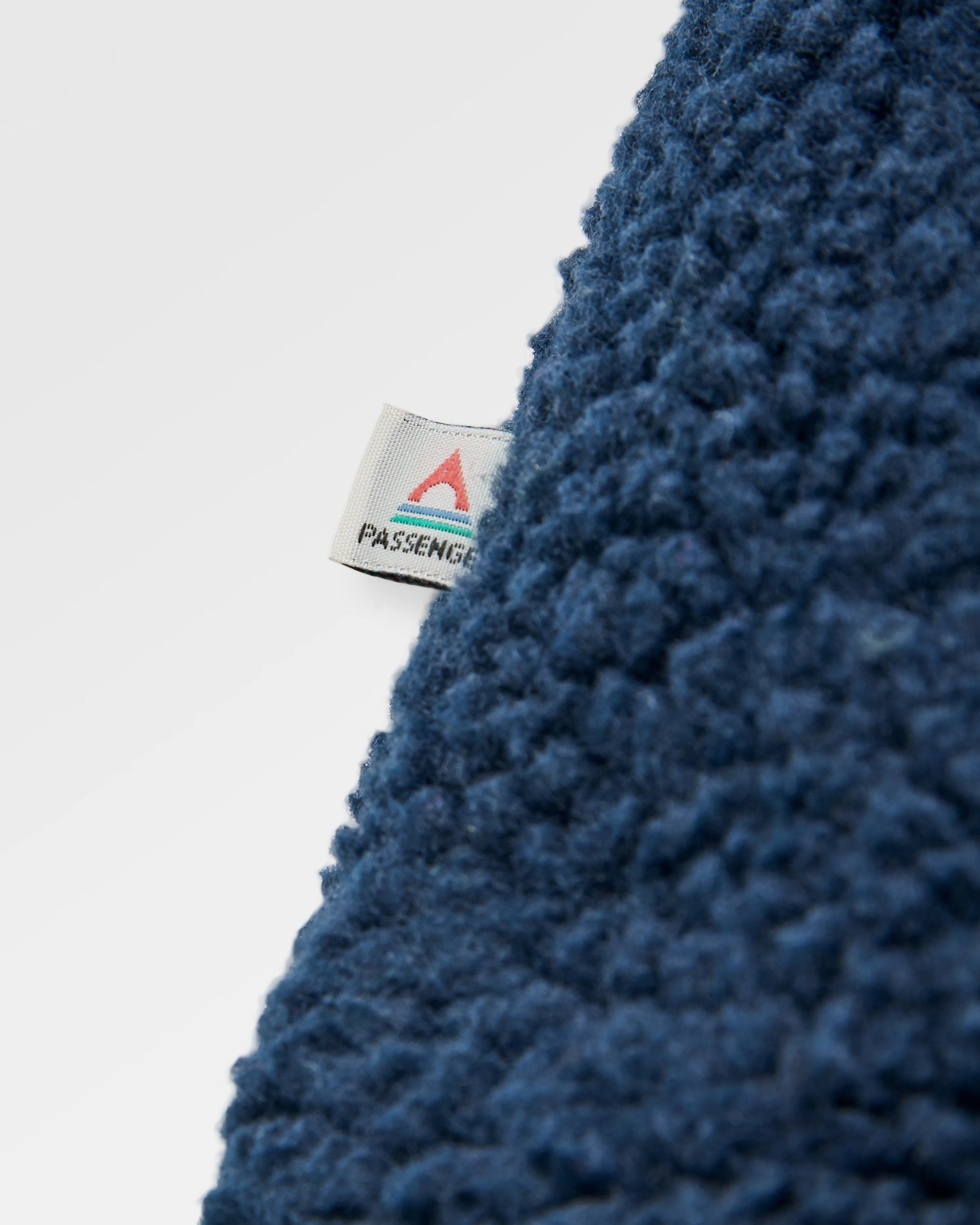 Clover Sherpa Hooded Fleece Rich Navy – Passenger
