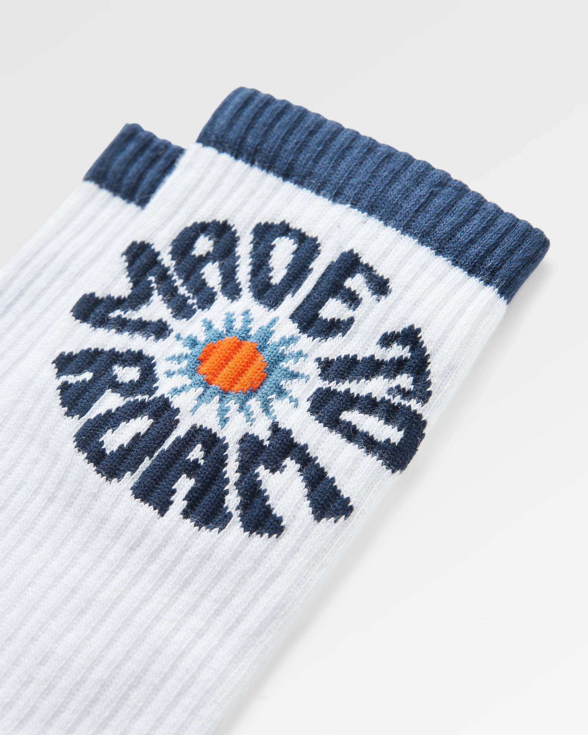 Made to Roam Graphic Crew Socks - White/Navy - Flatlay