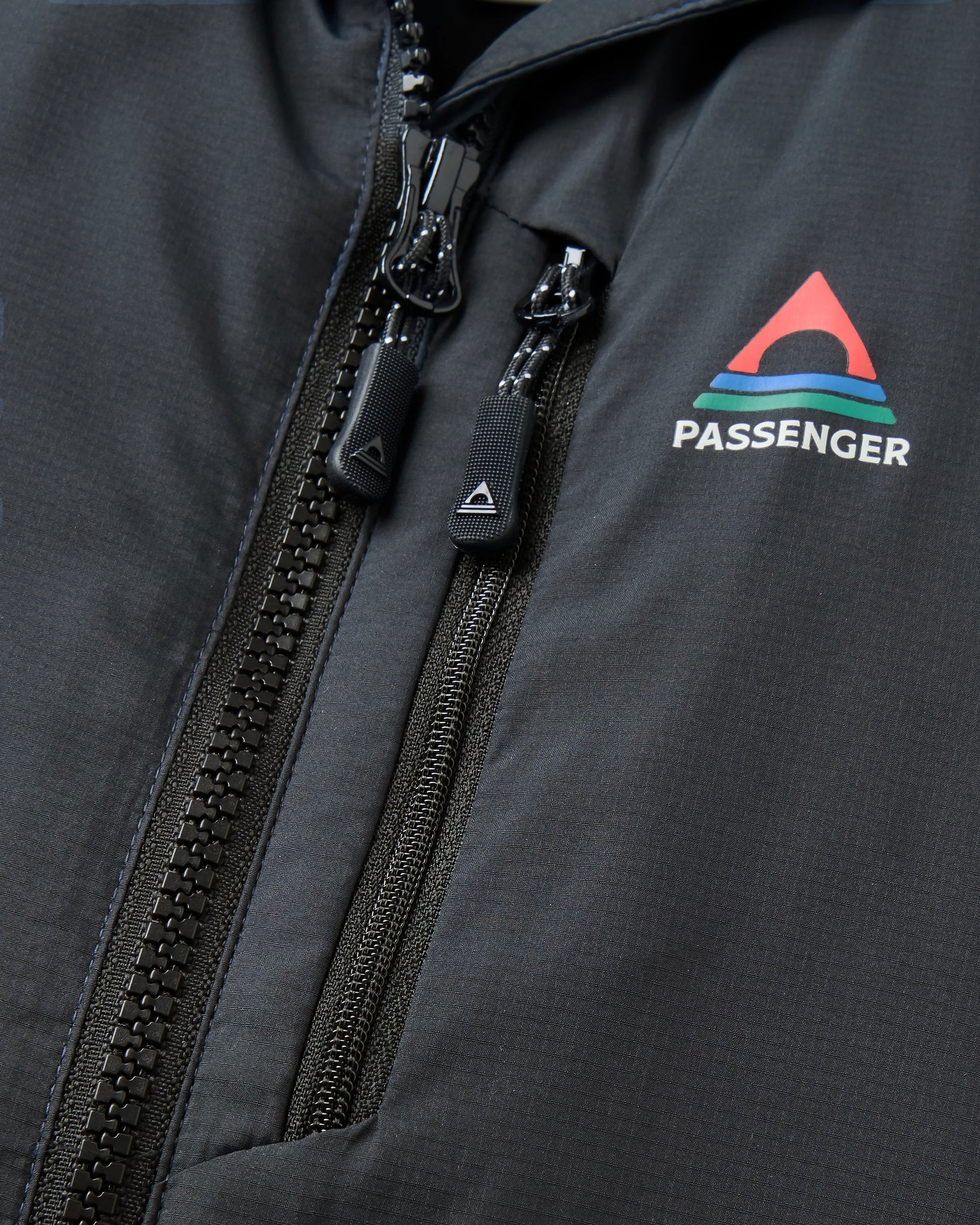 Shasta Lightweight Recycled Thermore® Hoodless Jacket - Black - Flatlay