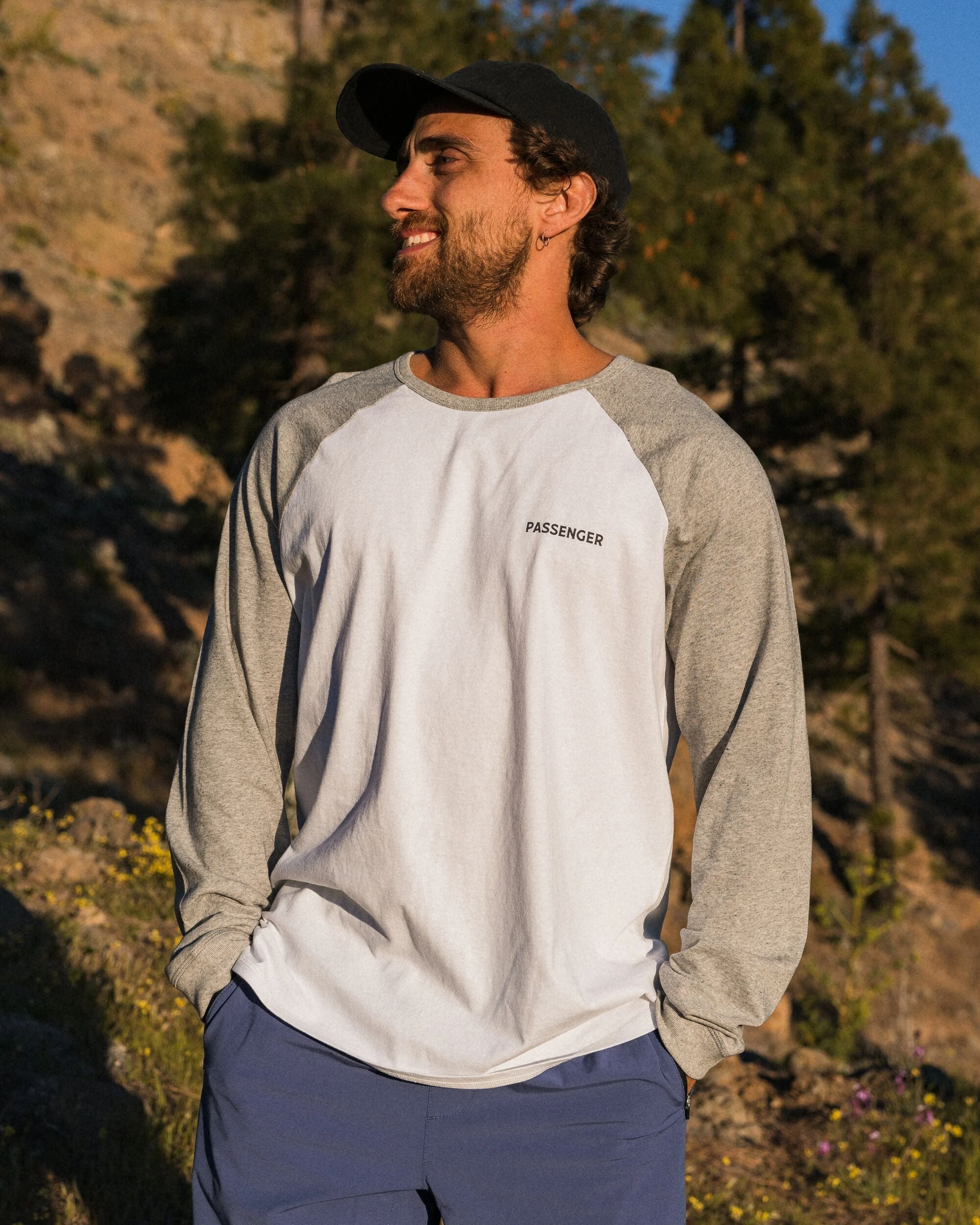 Roamer Raglan LS T-Shirt White – Passenger