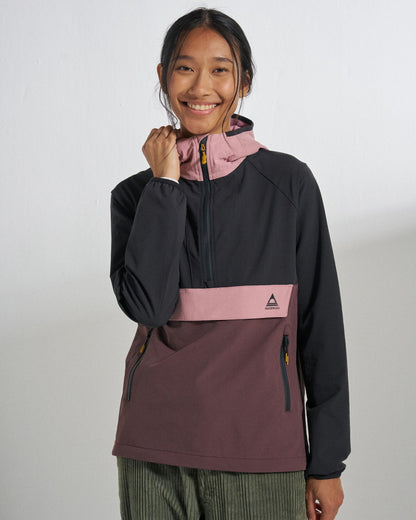 Trailscape Lite Women's Softshell Anorak - Brambleberry/Faded Black - Studio Model