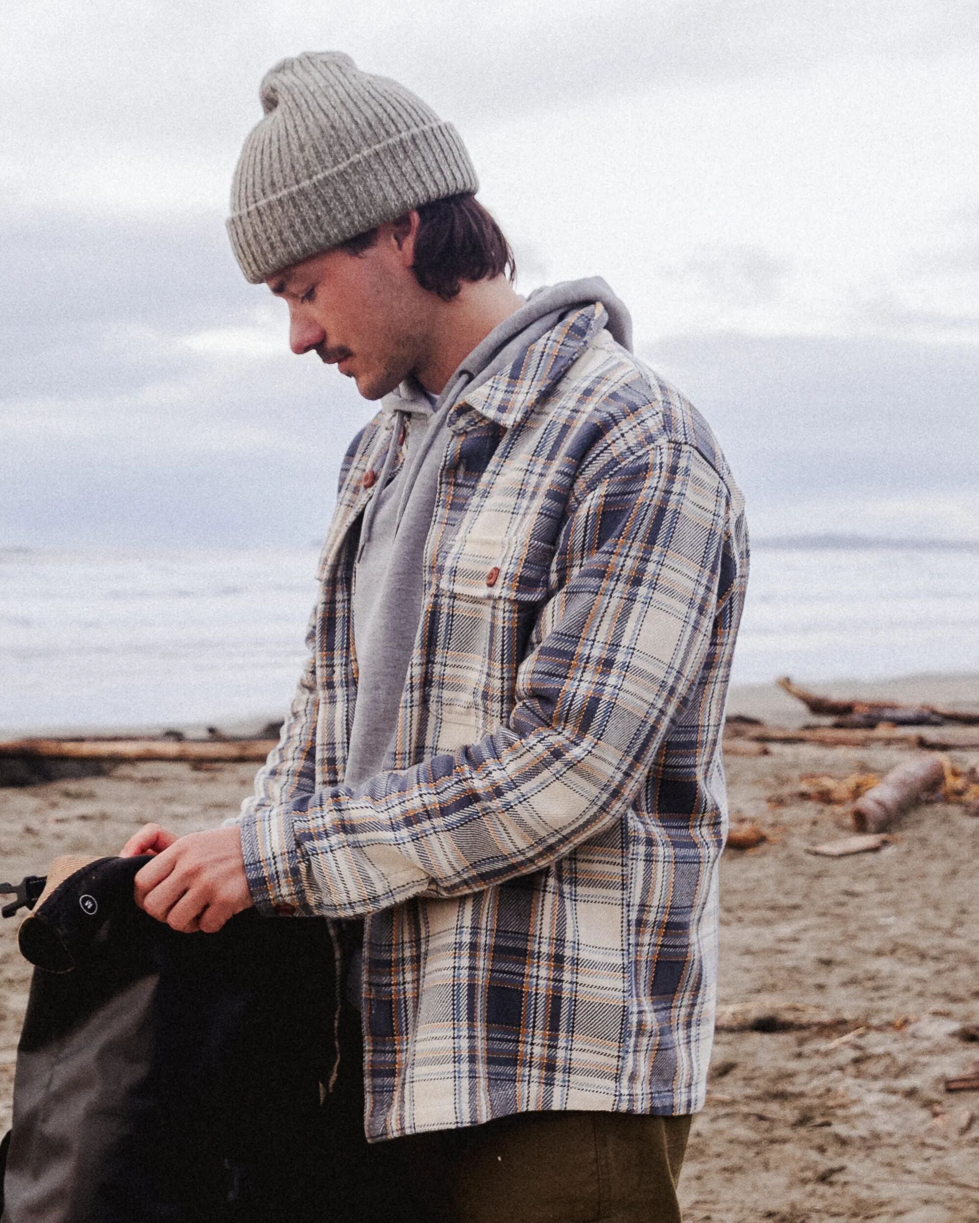 Island Twill Shirt - Off White Check - Lifestyle