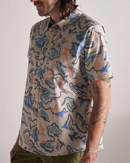Traveller Short Sleeve Stretch Shirt - Abstract Strata Multi - Studio Model