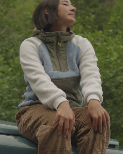 Alexander Sherpa Fleece - Dusty Olive/Faded Denim - Lifestyle