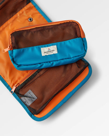 Drop Recycled Wash Kit - Tidal Blue - Flatlay