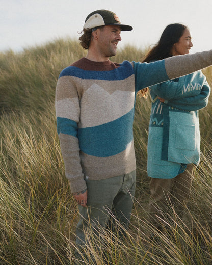 Panorama Knitted Jumper - Scenic Toffee - Lifestyle