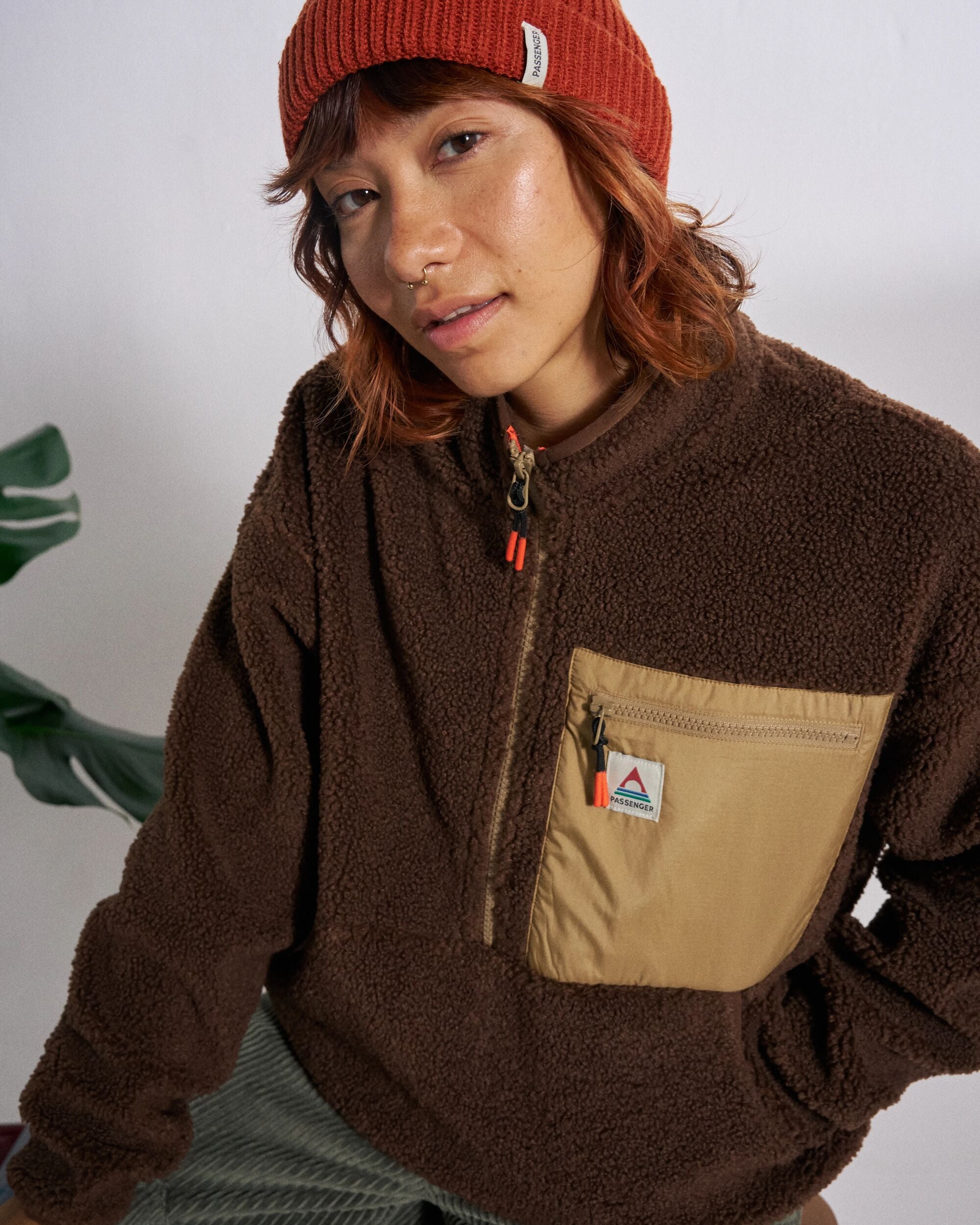 Ravi Sherpa Fleece - Chestnut - Studio Model
