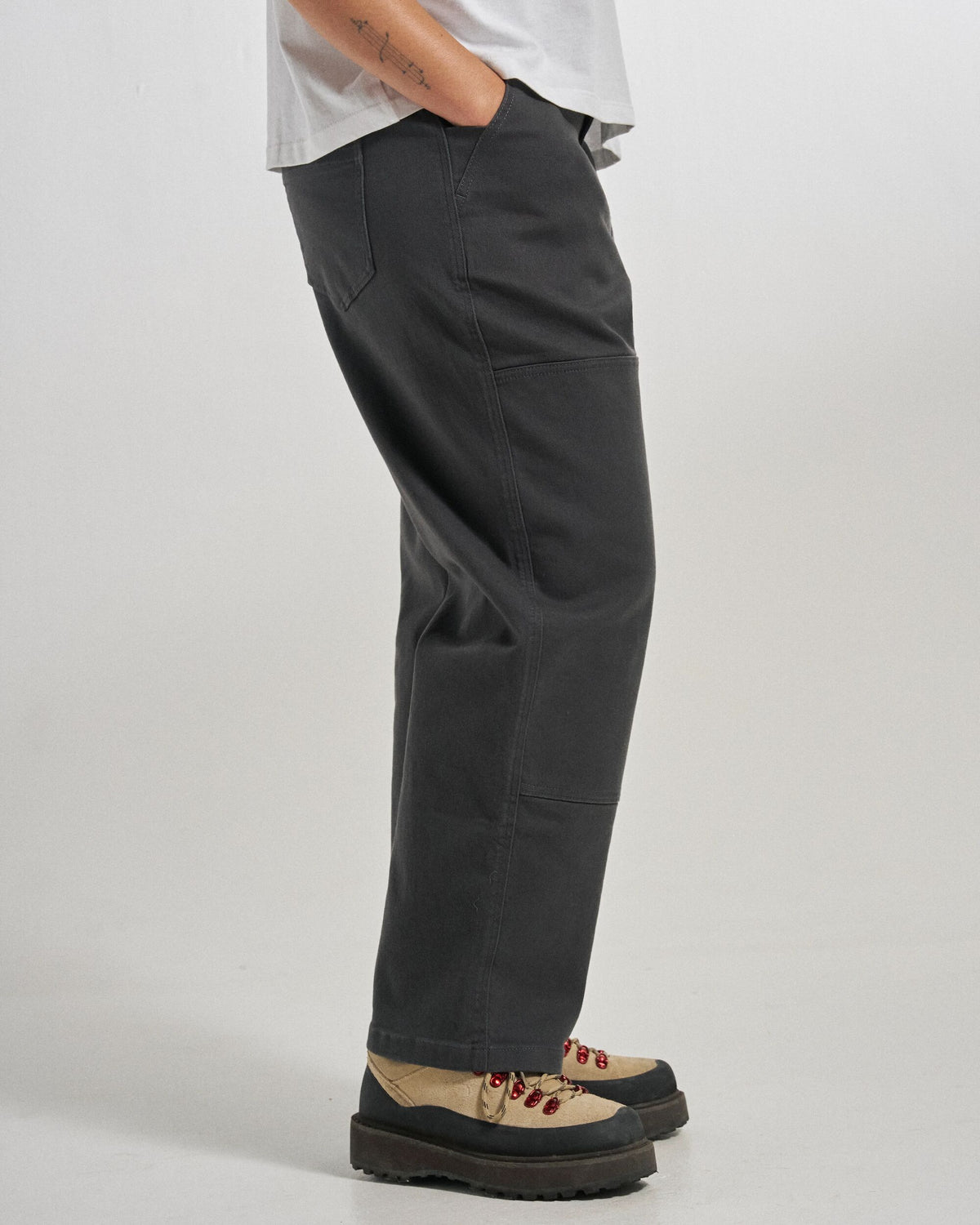 Fortuna Trouser - Faded Black - Studio Model