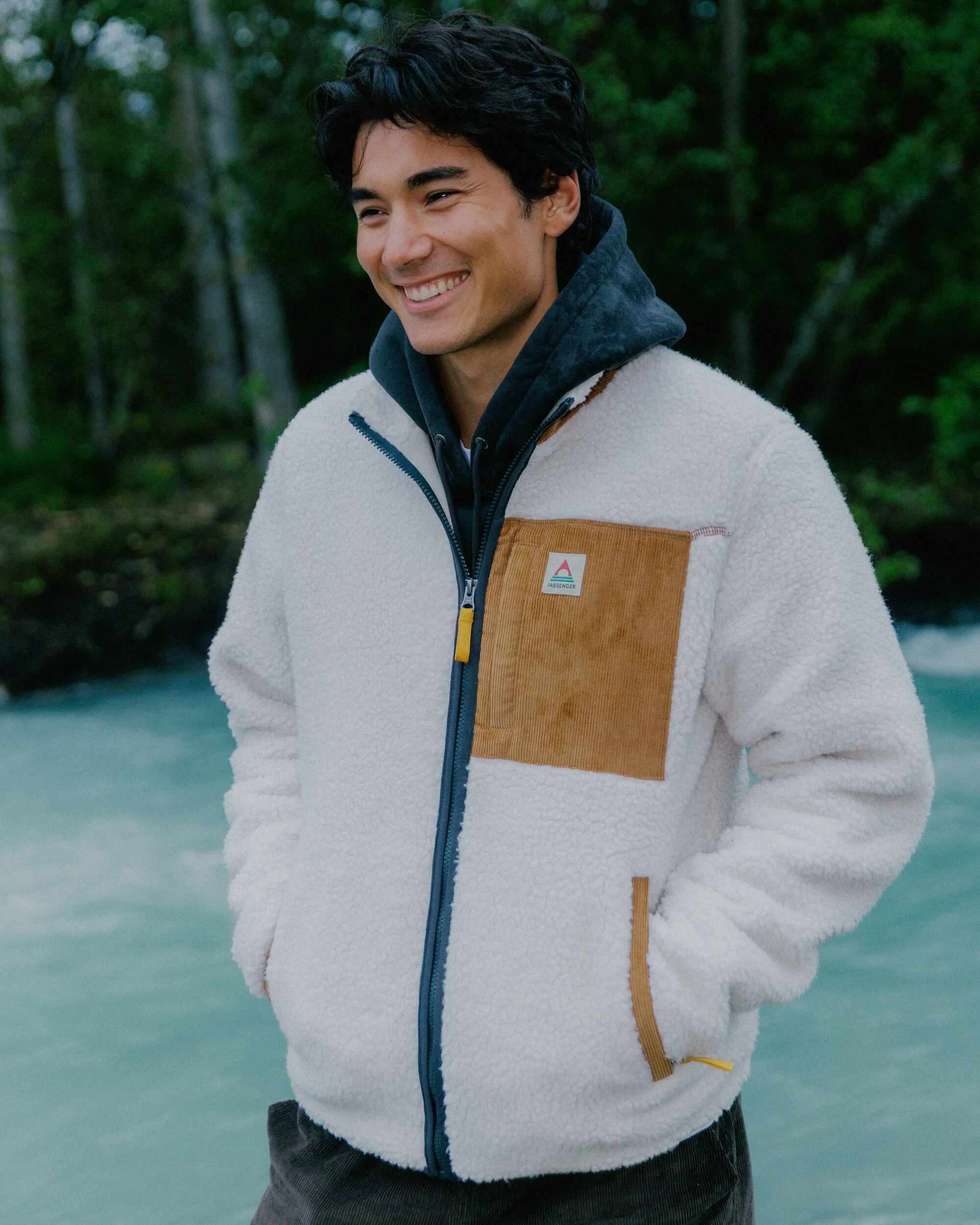 Trekker Deep-Pile Sherpa Fleece Warm Ivory – Passenger