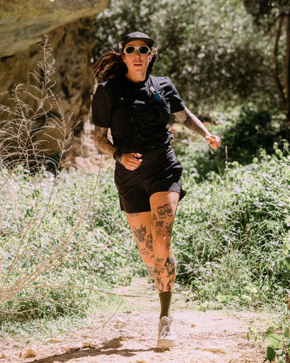 Roundtrip Trail Short 5" - Black - Lifestyle