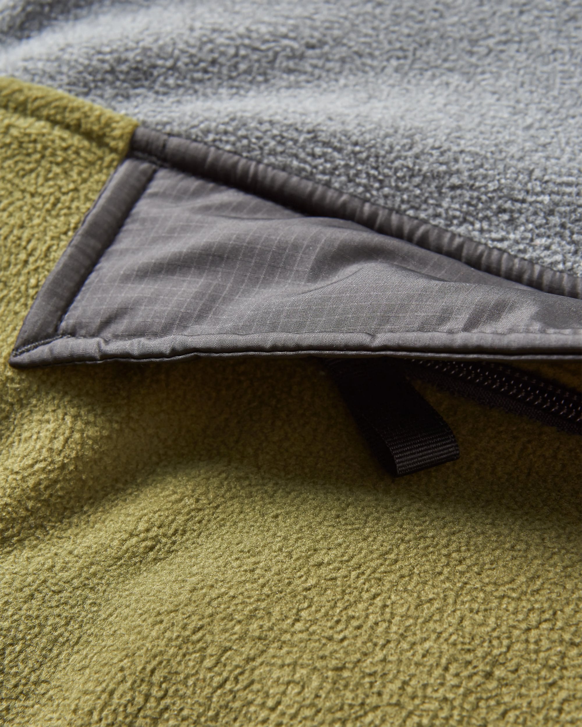 Woodland Hoodless Recycled Polar Fleece - Grey Marl/Khaki - Flatlay