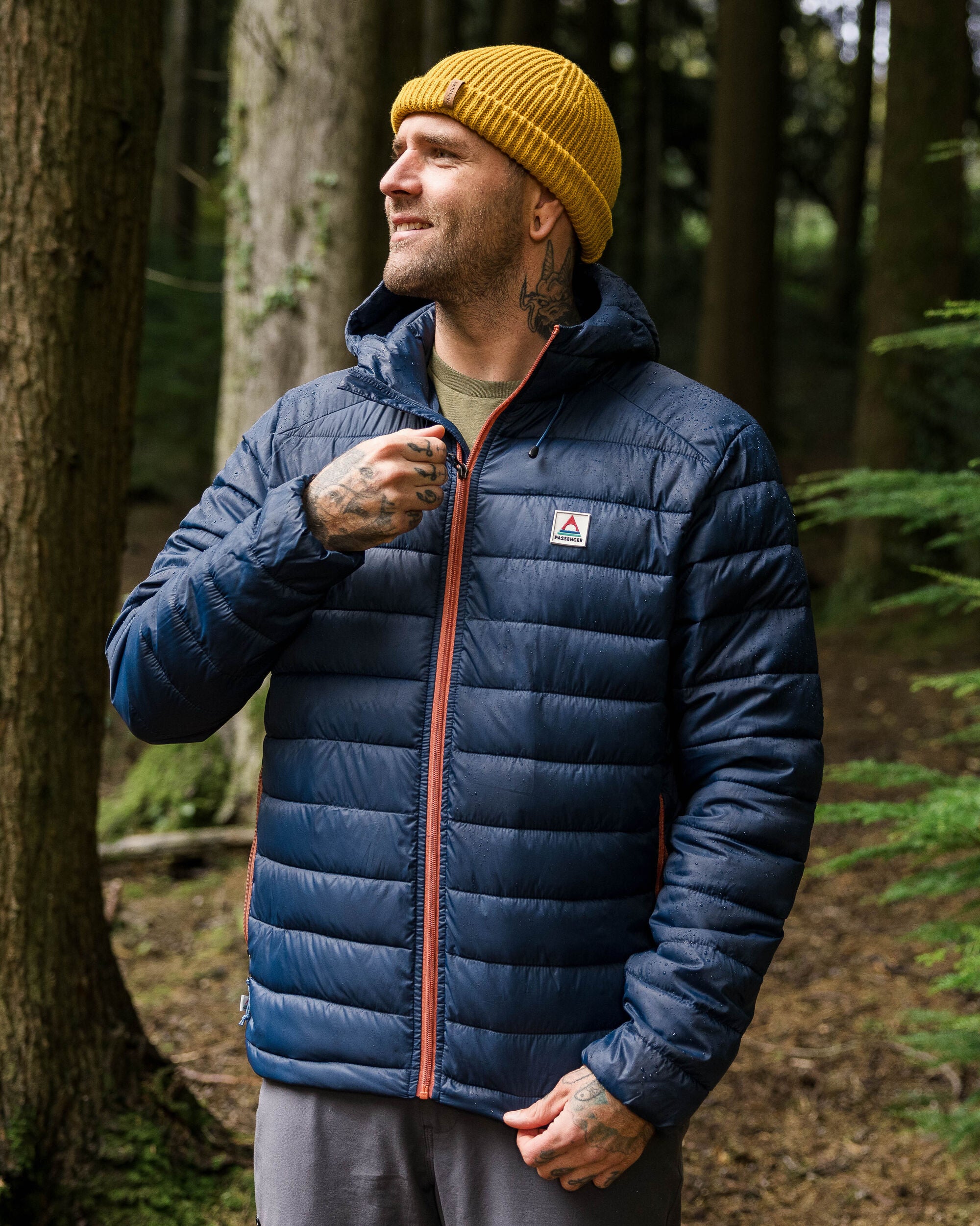 Roamer Recycled 2.0 Insulated Jacket - Rich Navy - Lifestyle