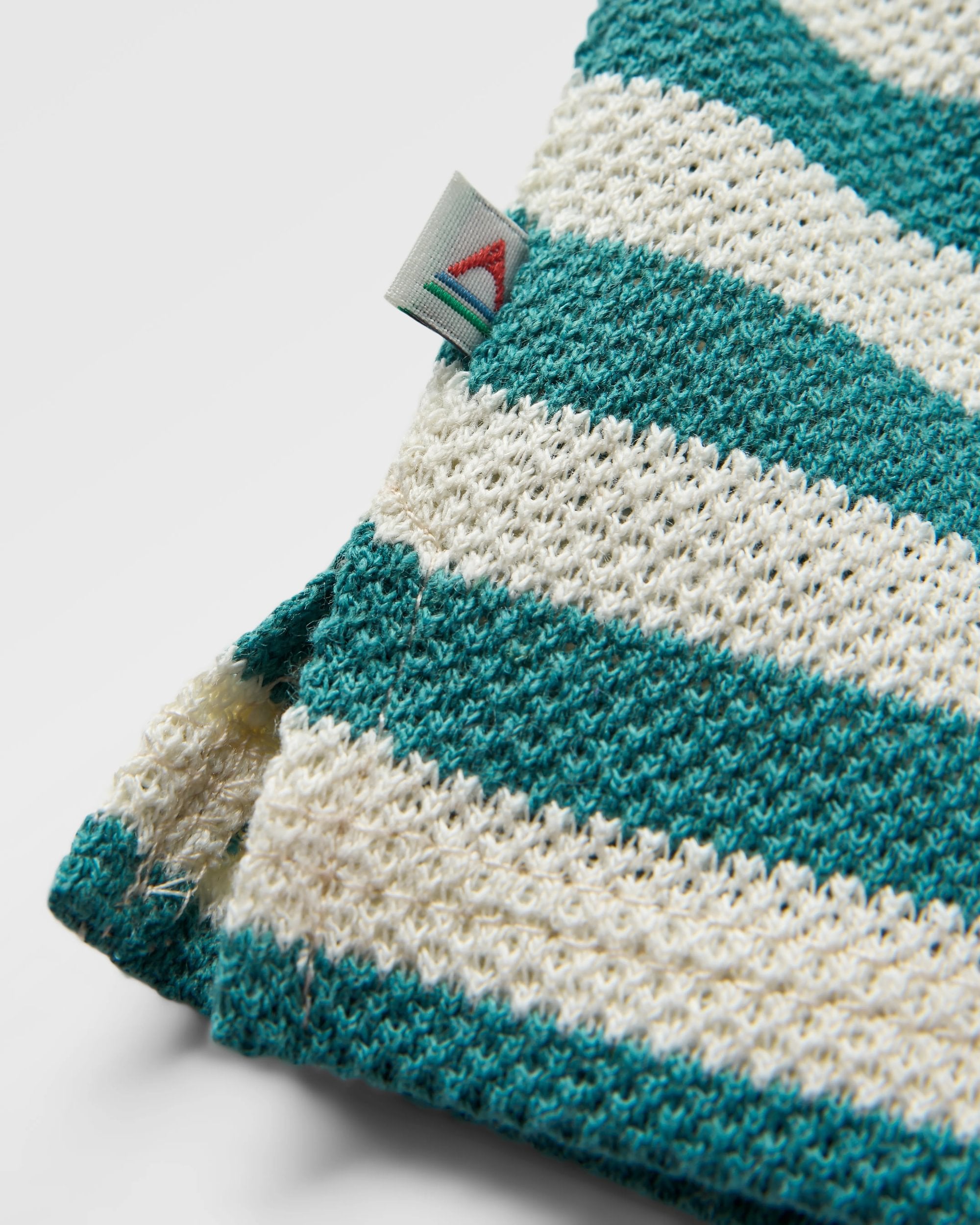 Panorama Striped LS T-Shirt - Arctic Stripe - Flatlay