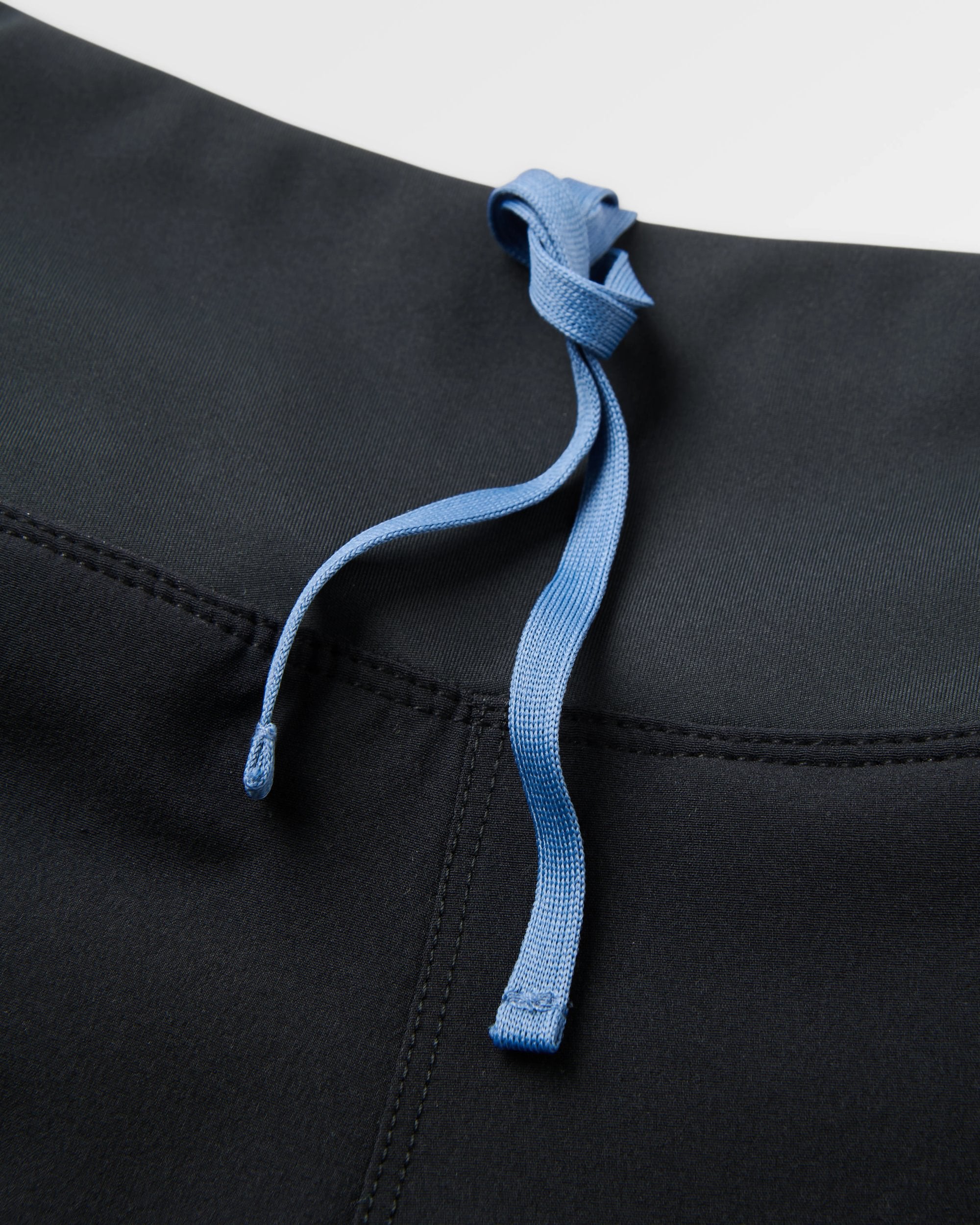 Roundtrip Trail Short 5" - Black - Flatlay