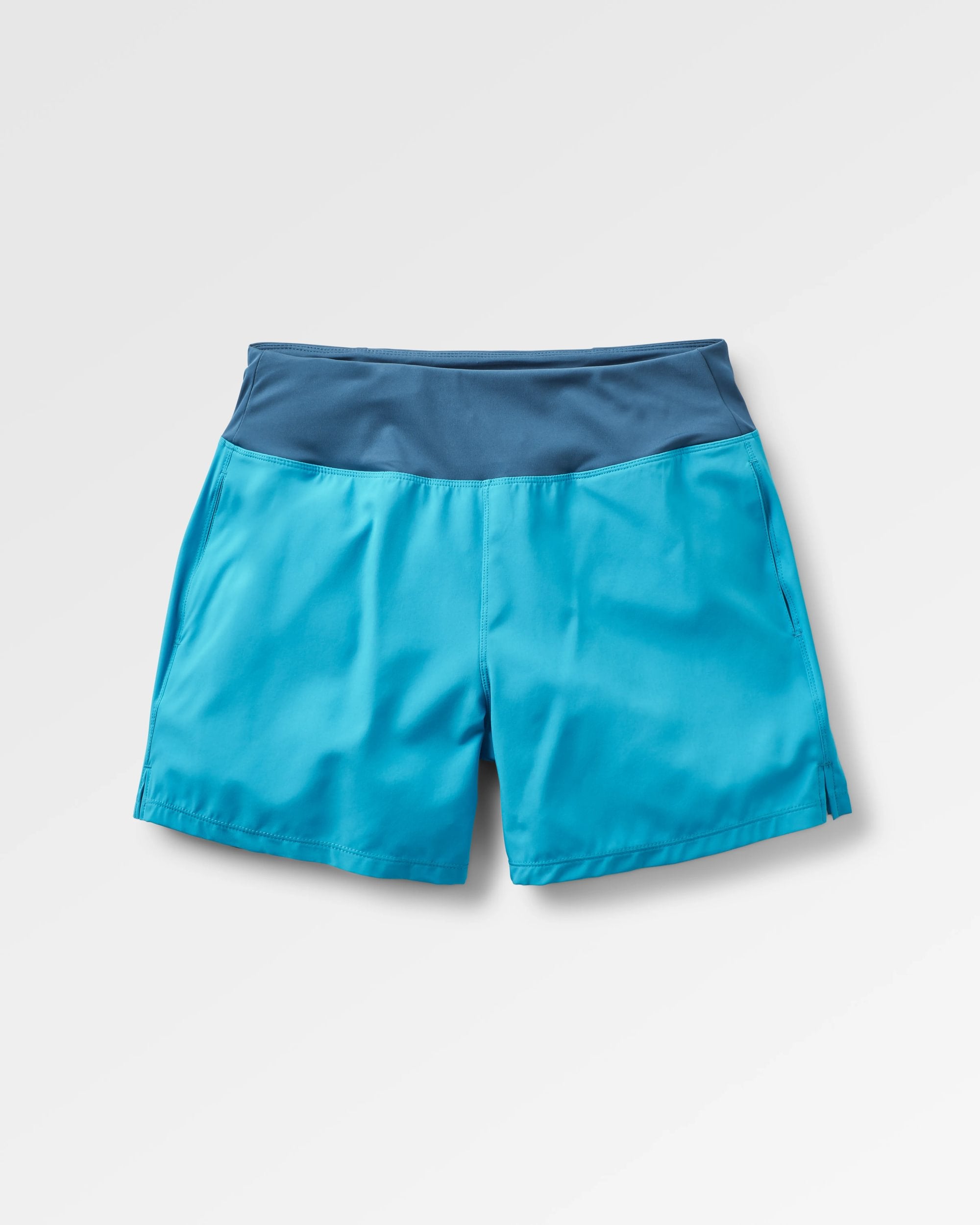 Roundtrip Recycled Trail Short - Bluejay - Flatlay