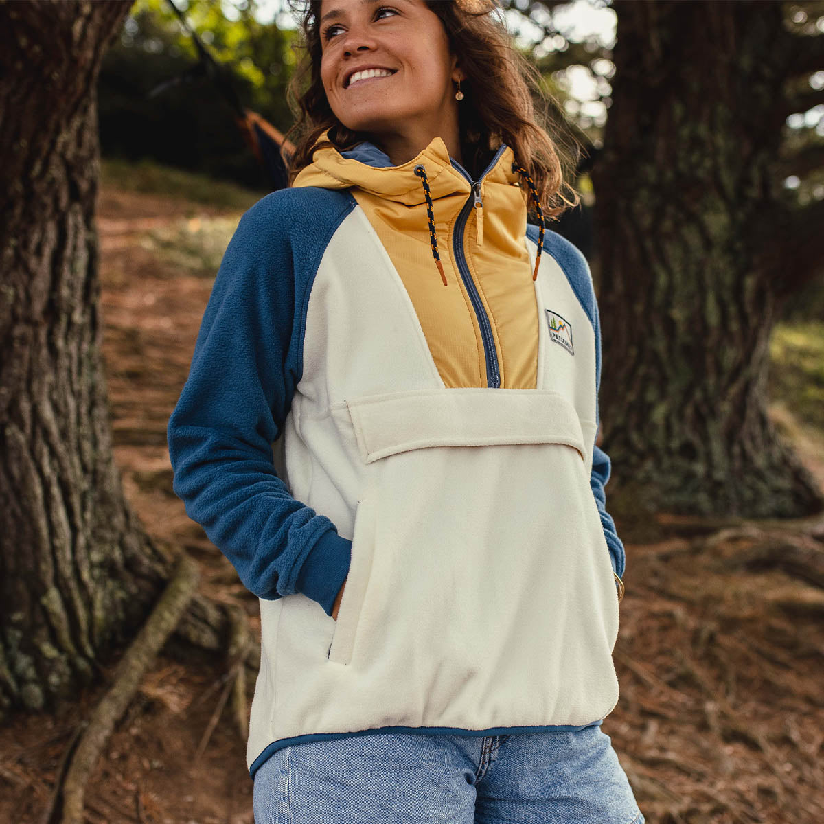 Essentials Womens Quarter-Zip Polar Fleece Jacket Outerwear